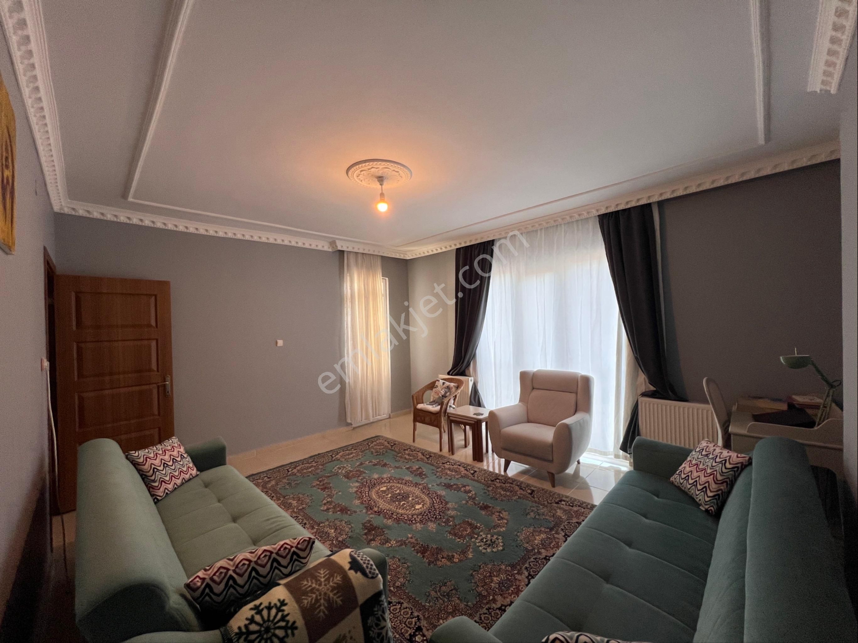 Murat Emlaktan Marsin Eğt.vearş.has.yanı Ara Kat 3+1 Dairemiz Satılıktır