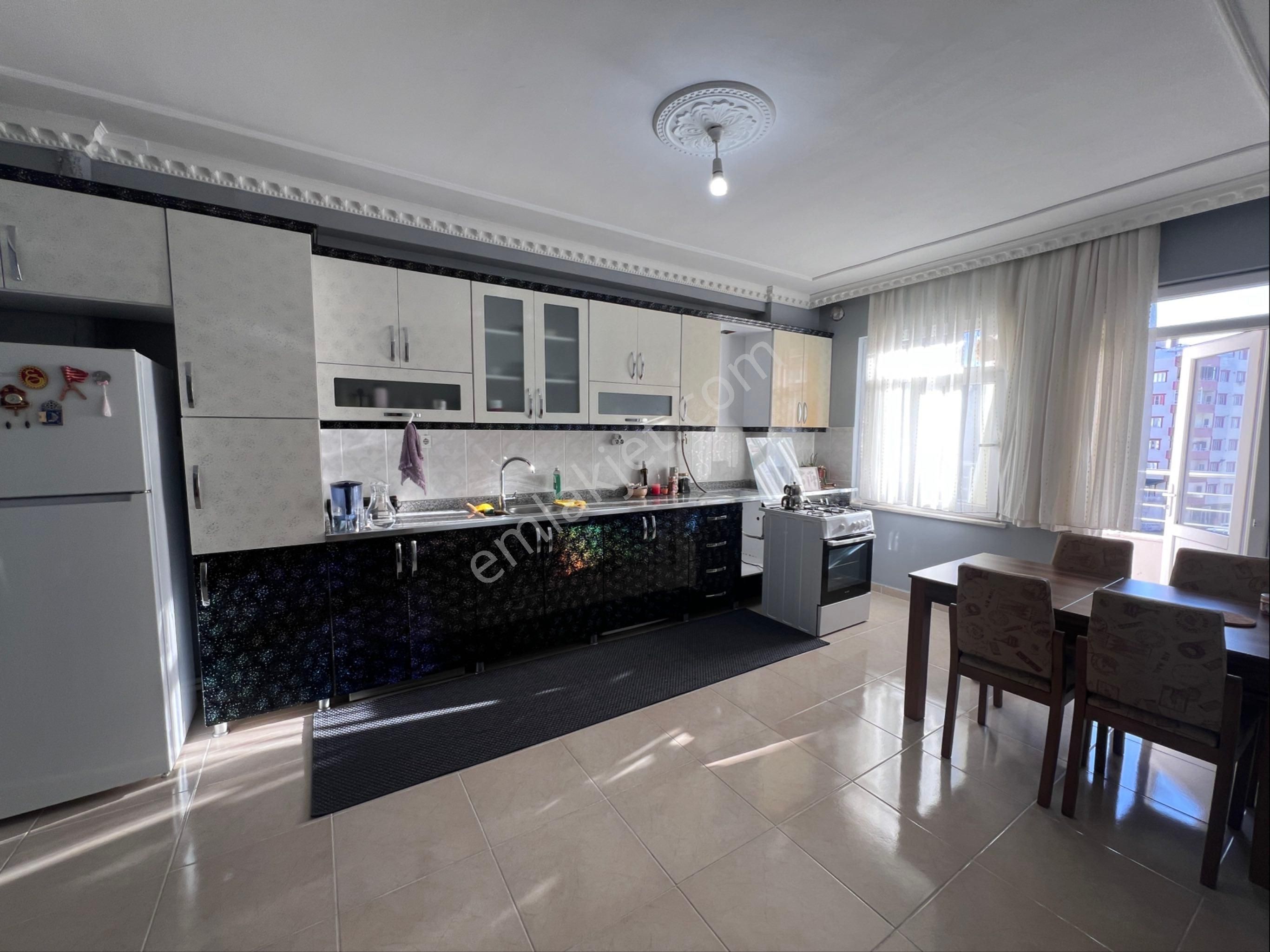 Murat Emlaktan Marsin Eğt.vearş.has.yanı Ara Kat 3+1 Dairemiz Satılıktır - Görsel 8