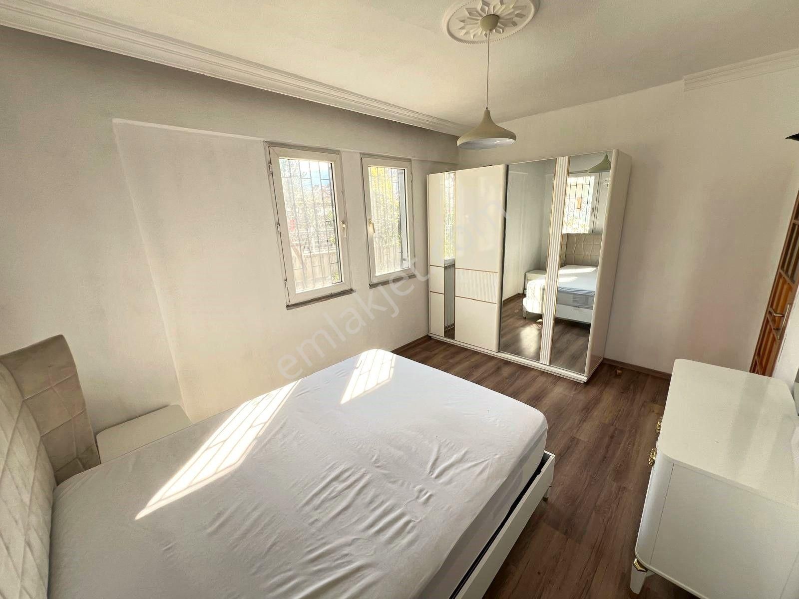 Goldhouse Dan Kiralık Babataşın Da Eşyasız Geniş 3+1 Daire - Görsel 24