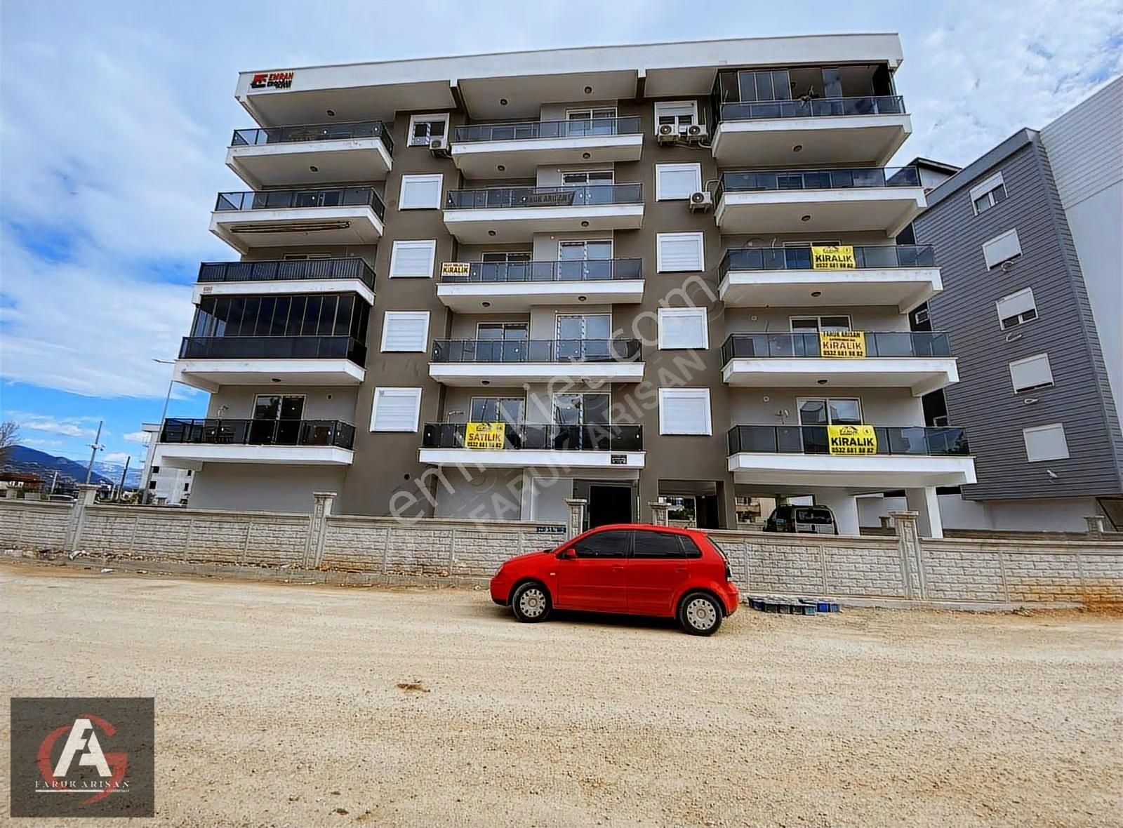 Faruk Arısan'dan Kum Mahallesi Denize 200m 2+1 Kiralık Daire