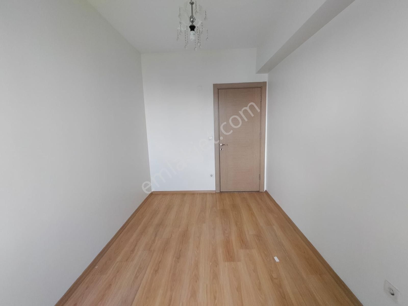 Beylikdüzü Osmanlı Caddesi Sağlam Park Evleri 2+1 Kiralık Daire - Görsel 3