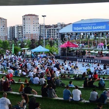 Beylikdüzü Osmanlı Caddesi Sağlam Park Evleri 2+1 Kiralık Daire - Görsel 34