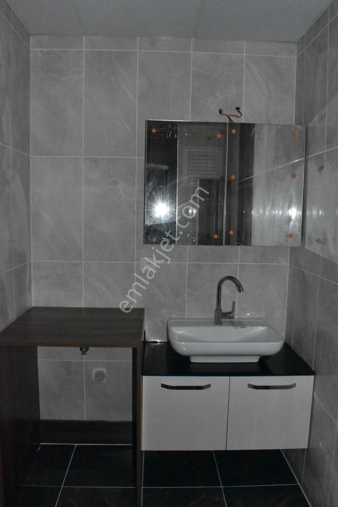 Büyükçekmece Atatürk Mah Yeni Binada Lüks Manzaralı Temiz 3+1 Kiralık Daire - Görsel 20