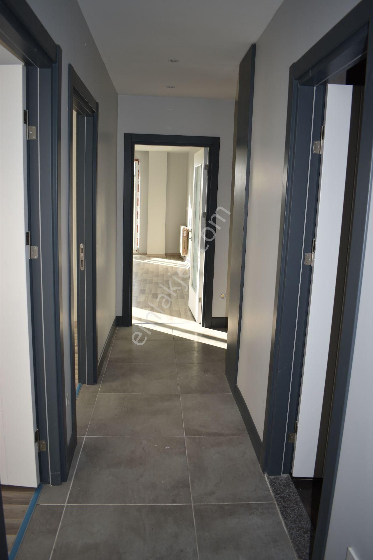 Büyükçekmece Atatürk Mah Yeni Binada Lüks Manzaralı Temiz 3+1 Kiralık Daire - Görsel 18