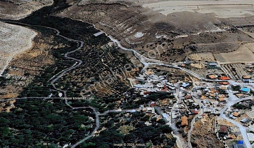 Turan Mahallesi Yol Kenarı Muhteşem Yatırım Fırsatı