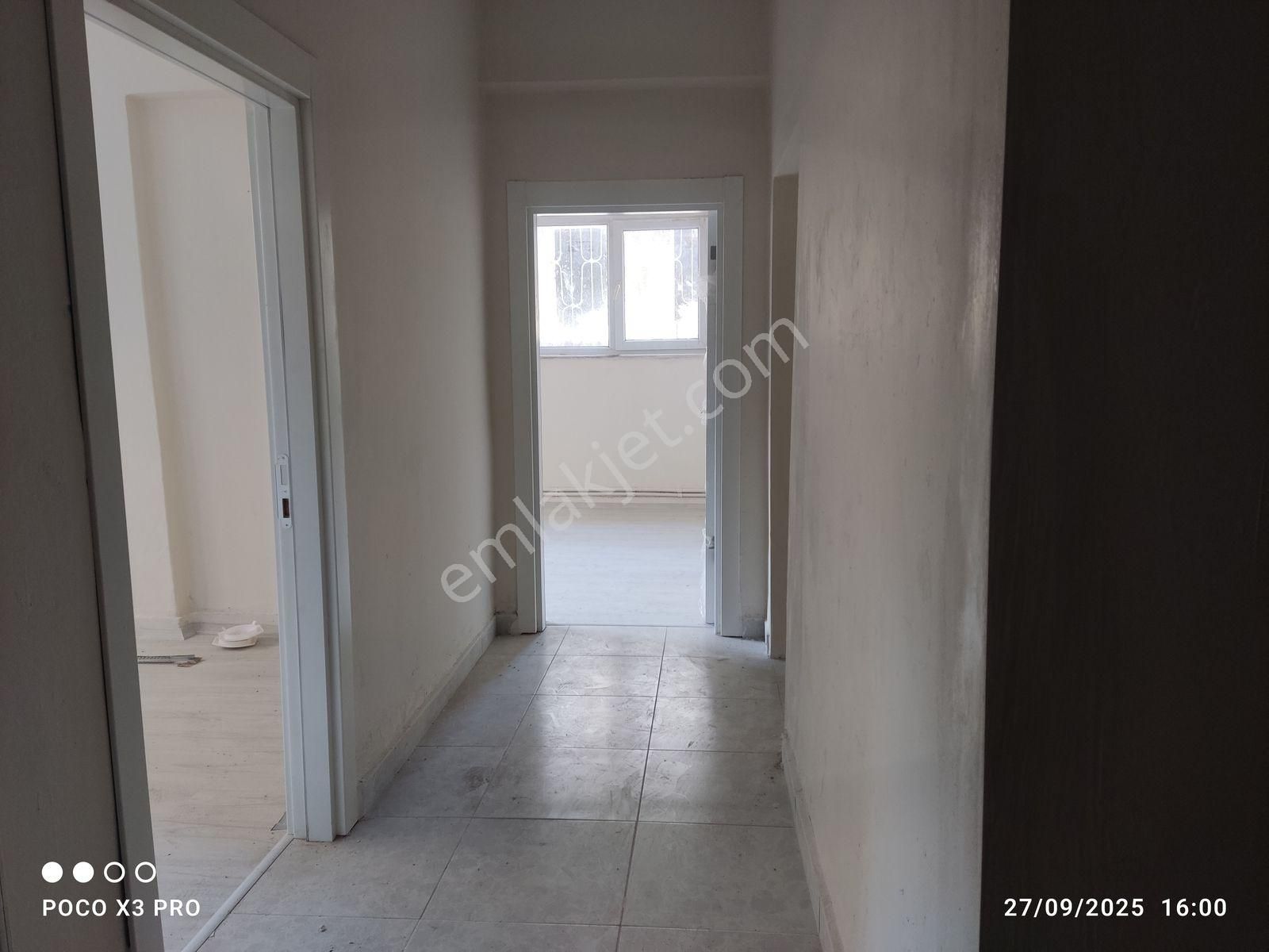 Fevziçakmak Mah. 3+1 İçi Sıfır Yapılı Yarı Bordum Daire - Görsel 5