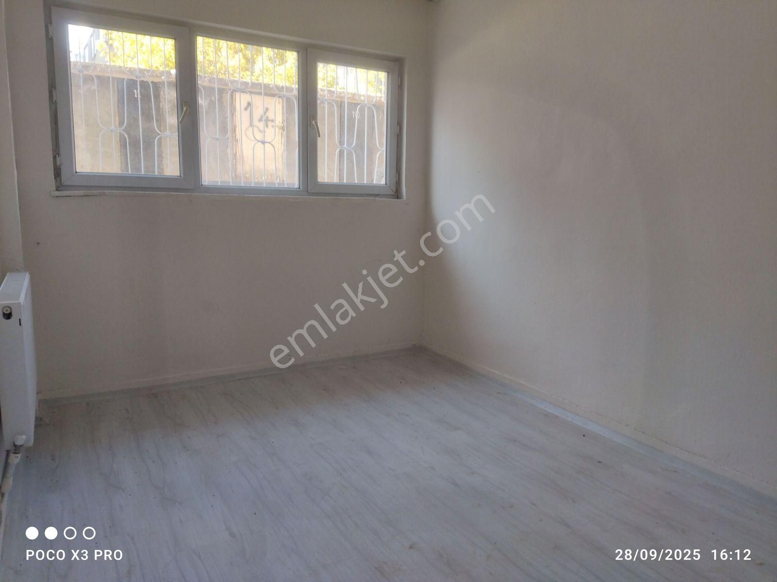 Fevziçakmak Mah. 3+1 İçi Sıfır Yapılı Yarı Bordum Daire - Görsel 11