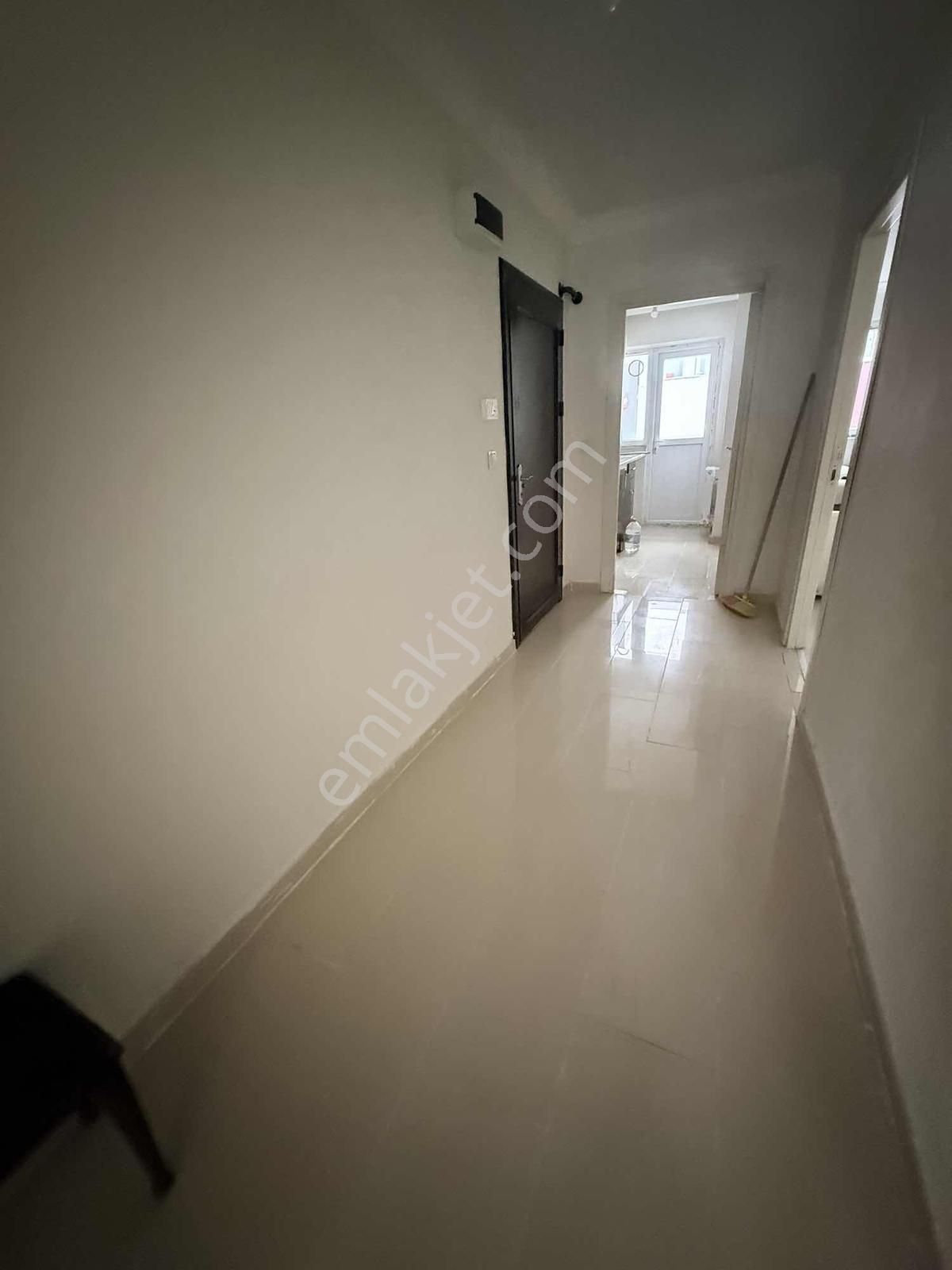 Uygun Fiyata 2+1 Site İçinde Ara Kat Daıre - Görsel 10