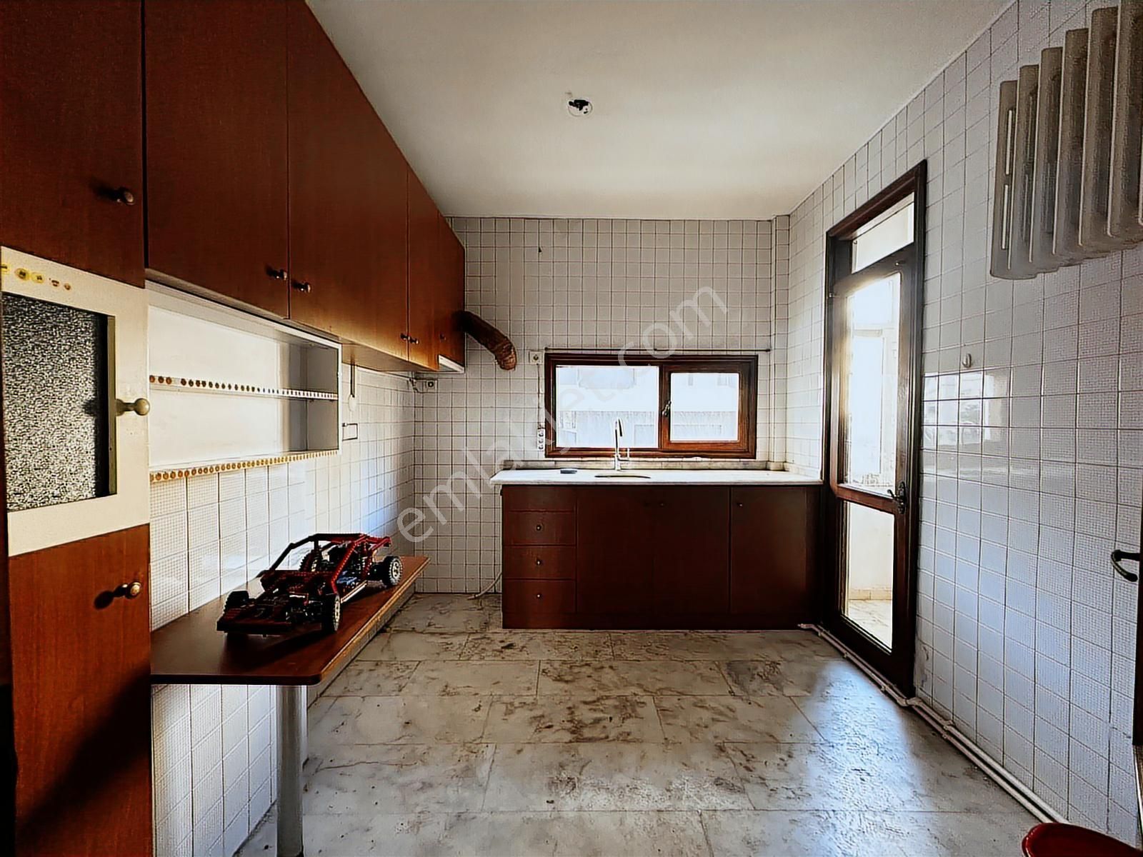 Poyraz'dan Suadiye Bağdat Caddesine 6. Binada 100 Net 3+1 Daire - Görsel 14