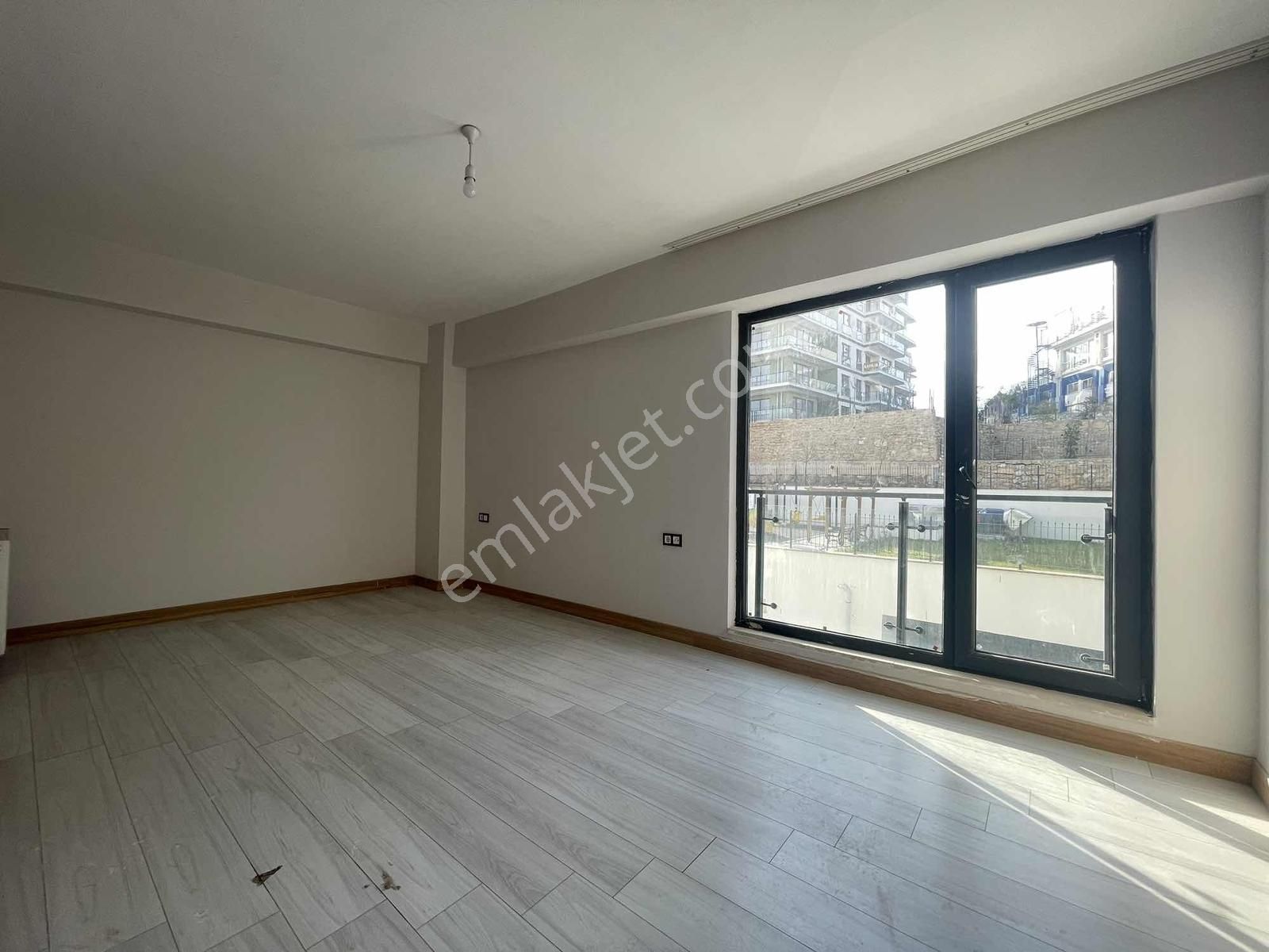 Göl Toki Kiralık 2+1 Göl Manzaralı Daire - Görsel 18