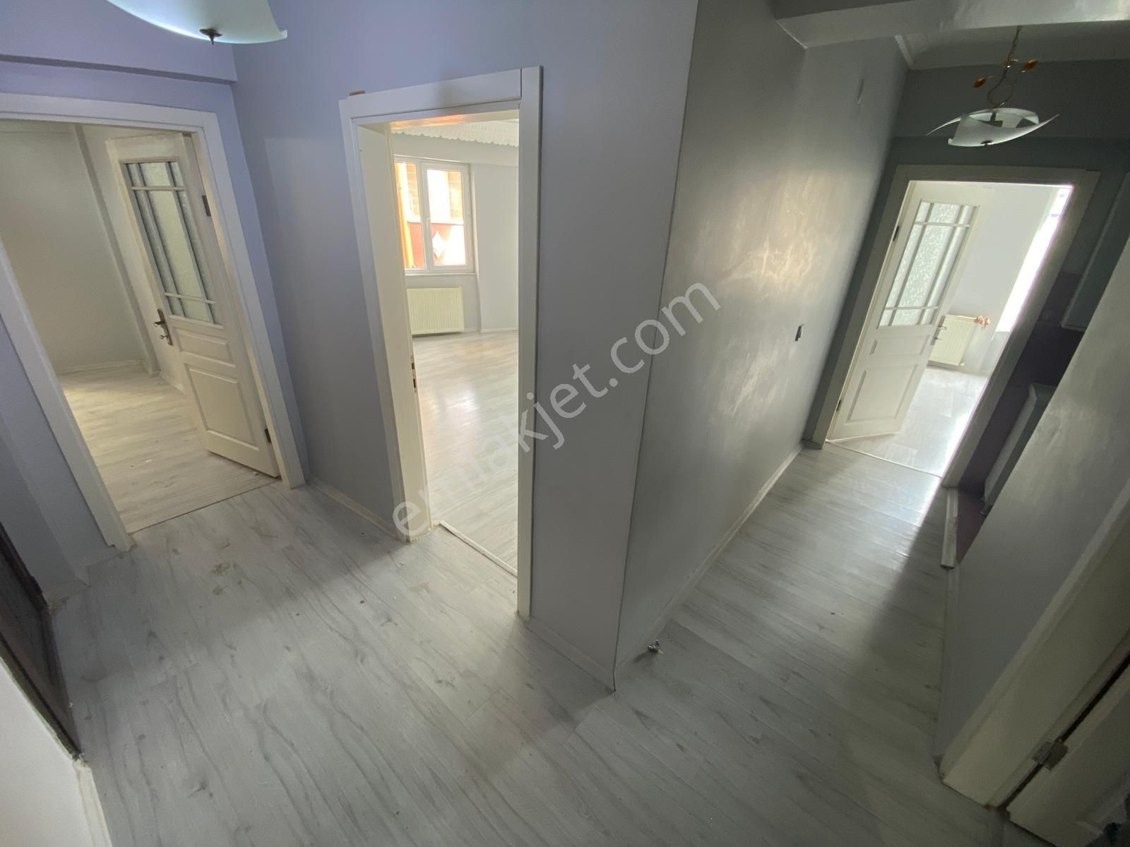 Erpay İnşaattan Esentepe Mahallesinde 115 M2 2+1 Satılık Ara Kat - Görsel 8