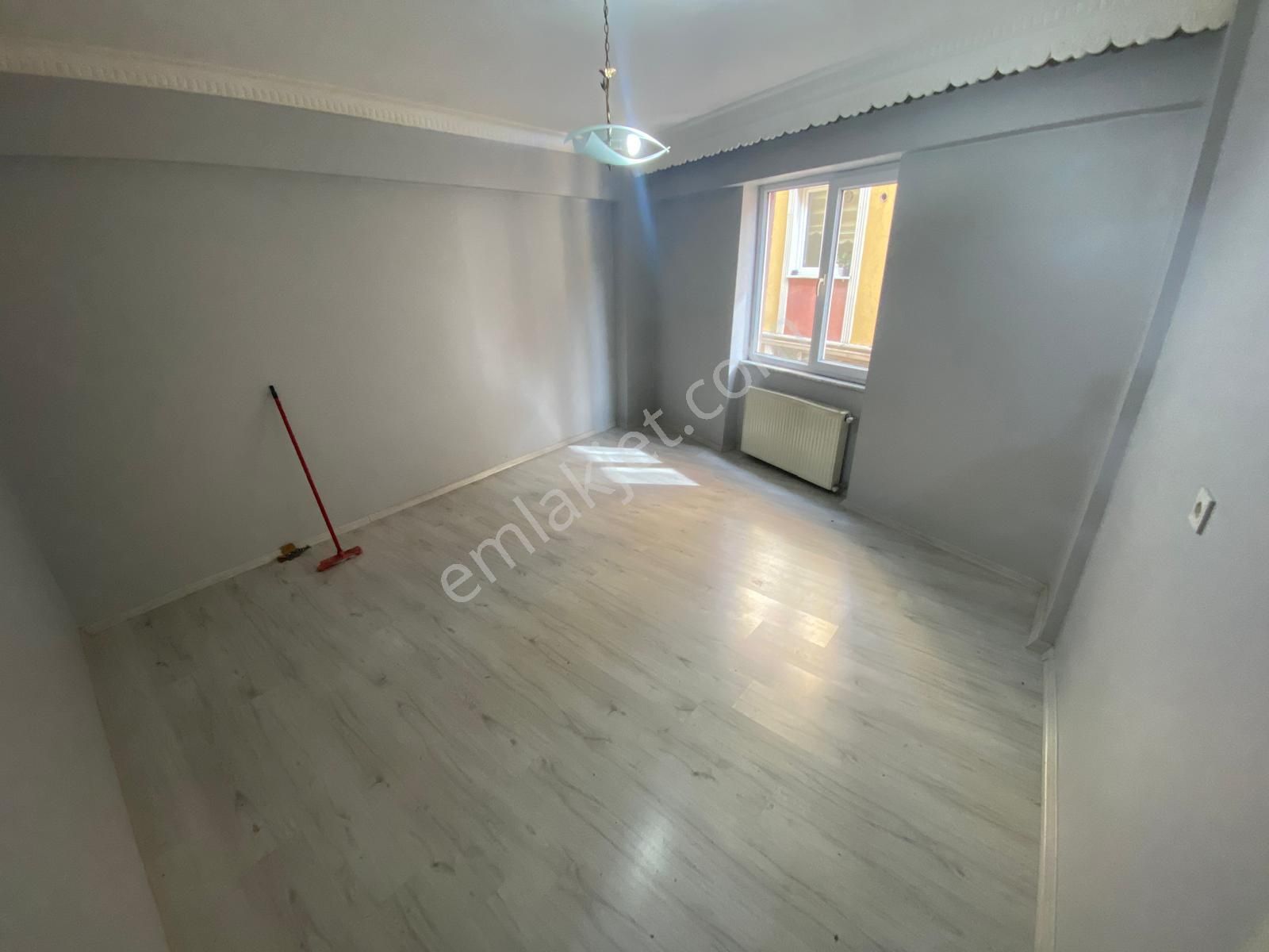 Erpay İnşaattan Esentepe Mahallesinde 115 M2 2+1 Satılık Ara Kat - Görsel 4