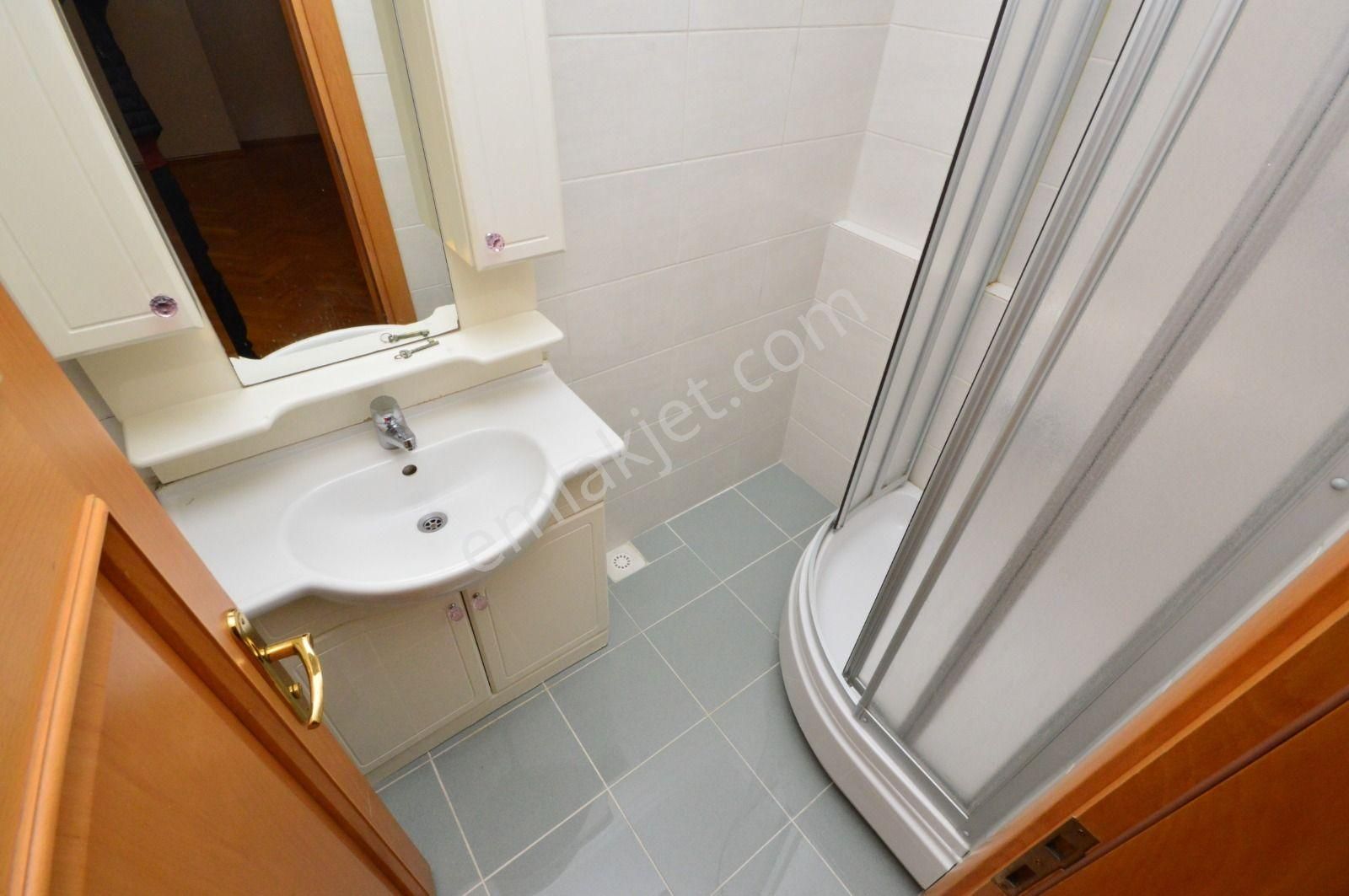 Başokur'dan Bahçelievler Merkez Mh 4+1 Kiralık Daire - Görsel 34
