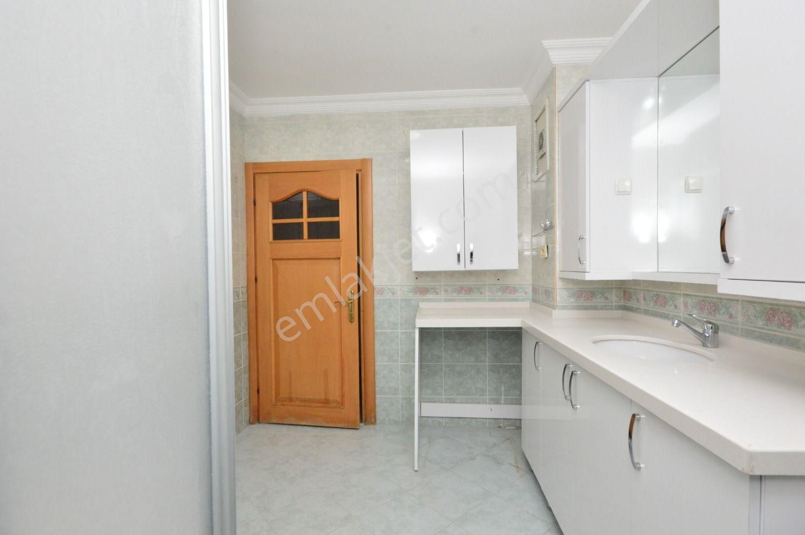 Başokur'dan Bahçelievler Merkez Mh 4+1 Kiralık Daire - Görsel 31