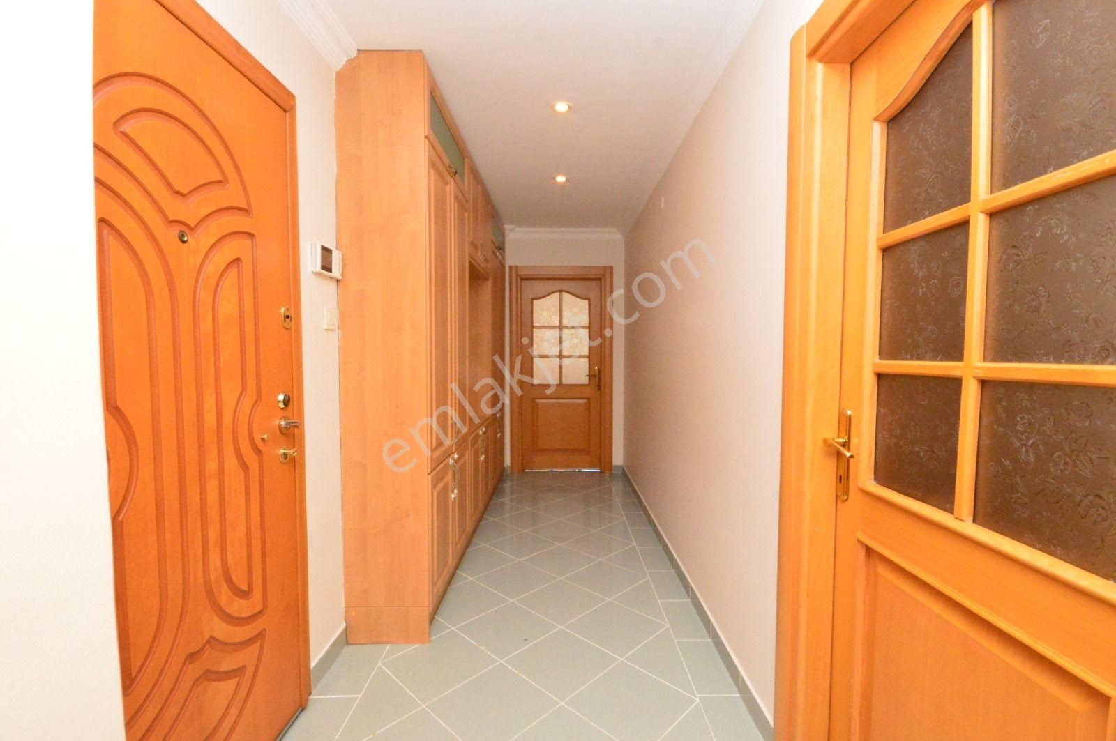 Başokur'dan Bahçelievler Merkez Mh 4+1 Kiralık Daire - Görsel 25