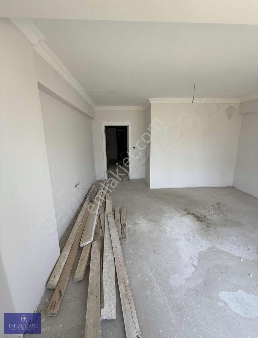 Yılın Fırsatı ! Gökdelenler Bölgesinde Teraslı Loft Daire - Görsel 11