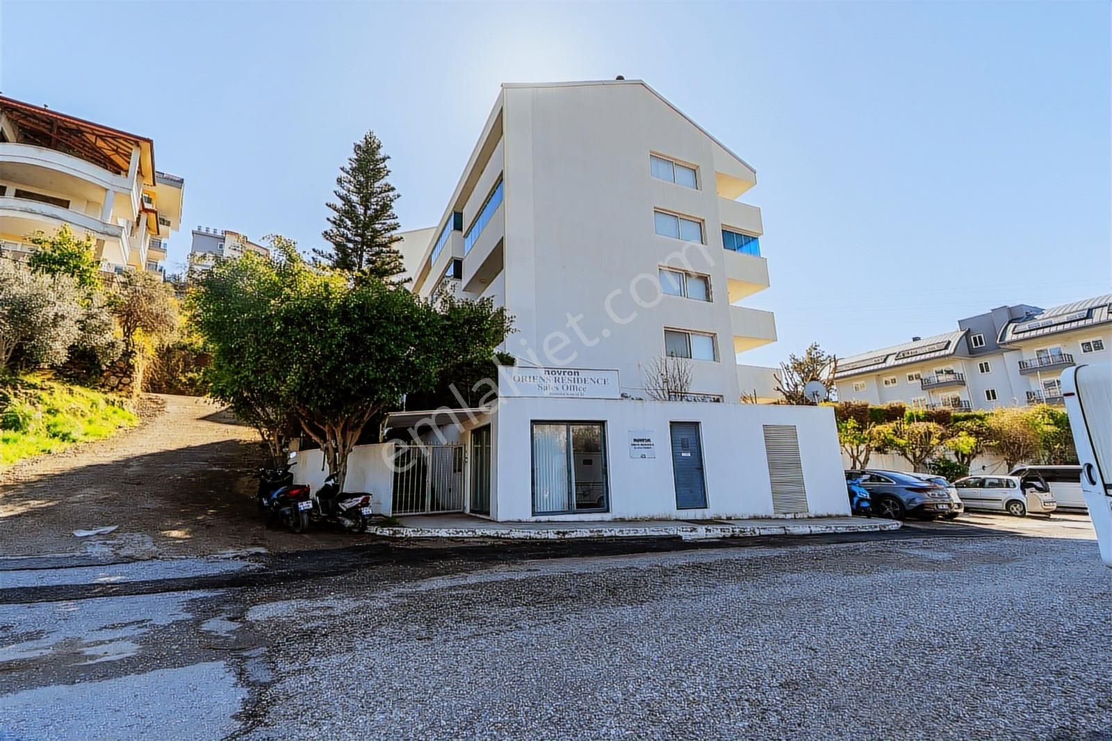 Alanya Konaklıda Özel Dekorasyonlu 2+1 Satılık Daıre - Görsel 16
