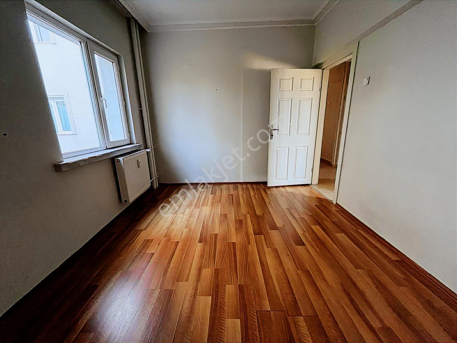 Sbell'den Emek'te Gazi Hastanesi Yakını Sitede 2.katta 3+1 - Görsel 15