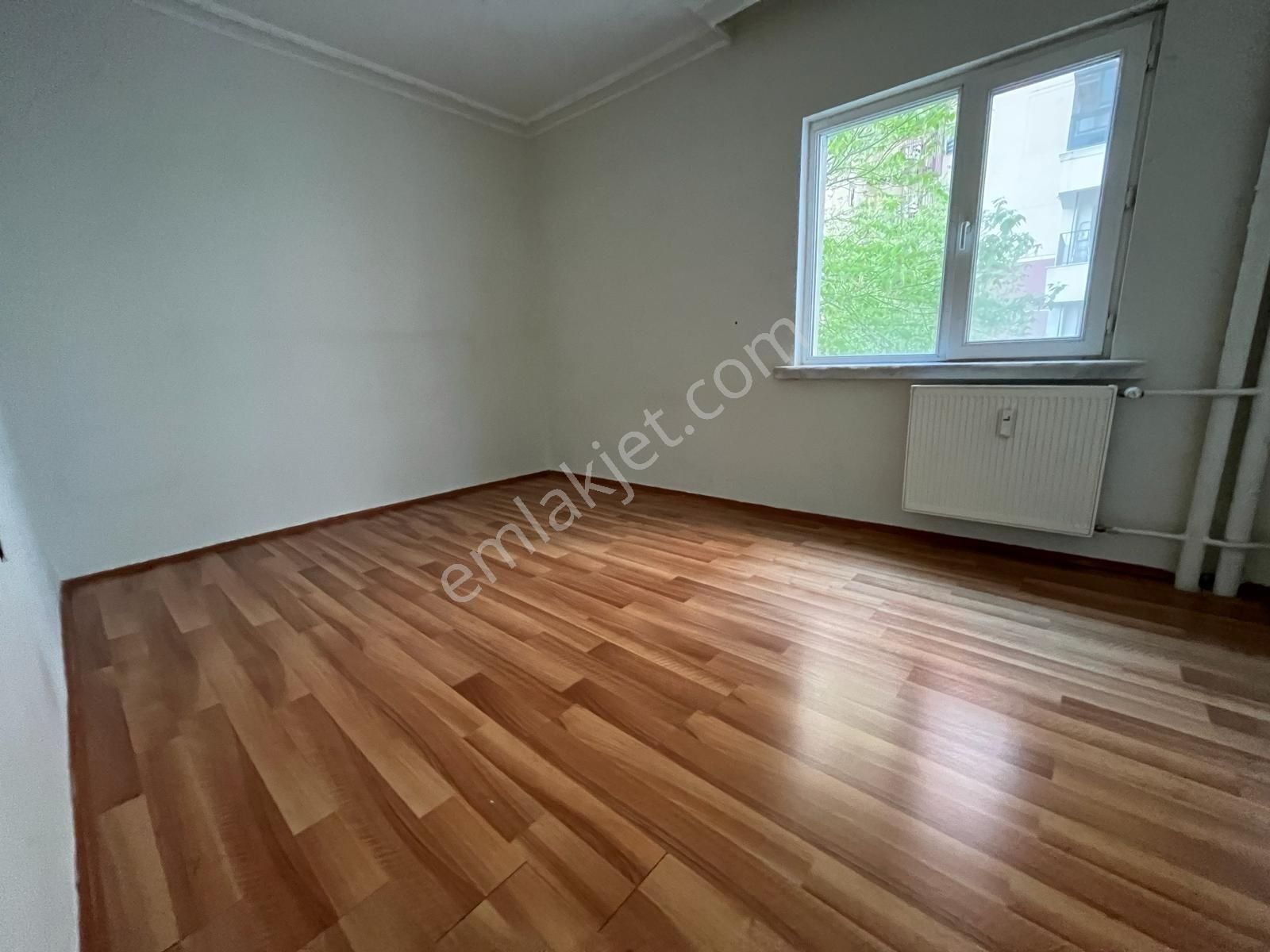 Sbell'den Emek'te Gazi Hastanesi Yakını Sitede 2.katta 3+1 - Görsel 4