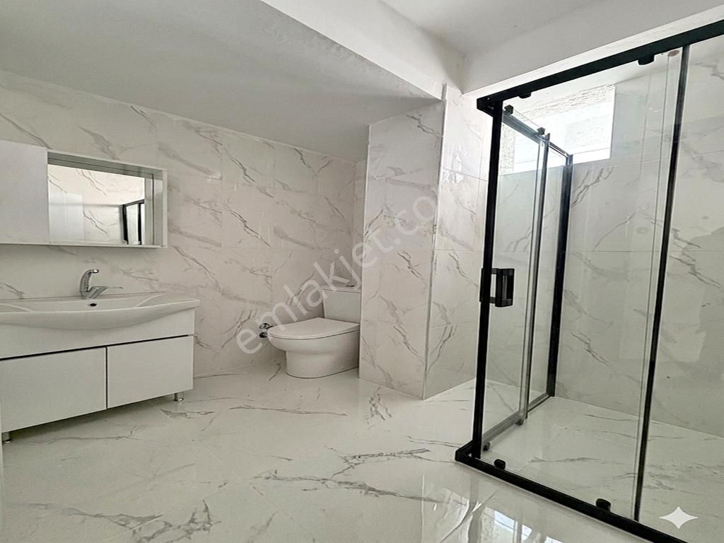 Ulaşıma Yakın Acil Satılık Lüks Yapılı Sıfır 1+1 Daire ! - Görsel 4