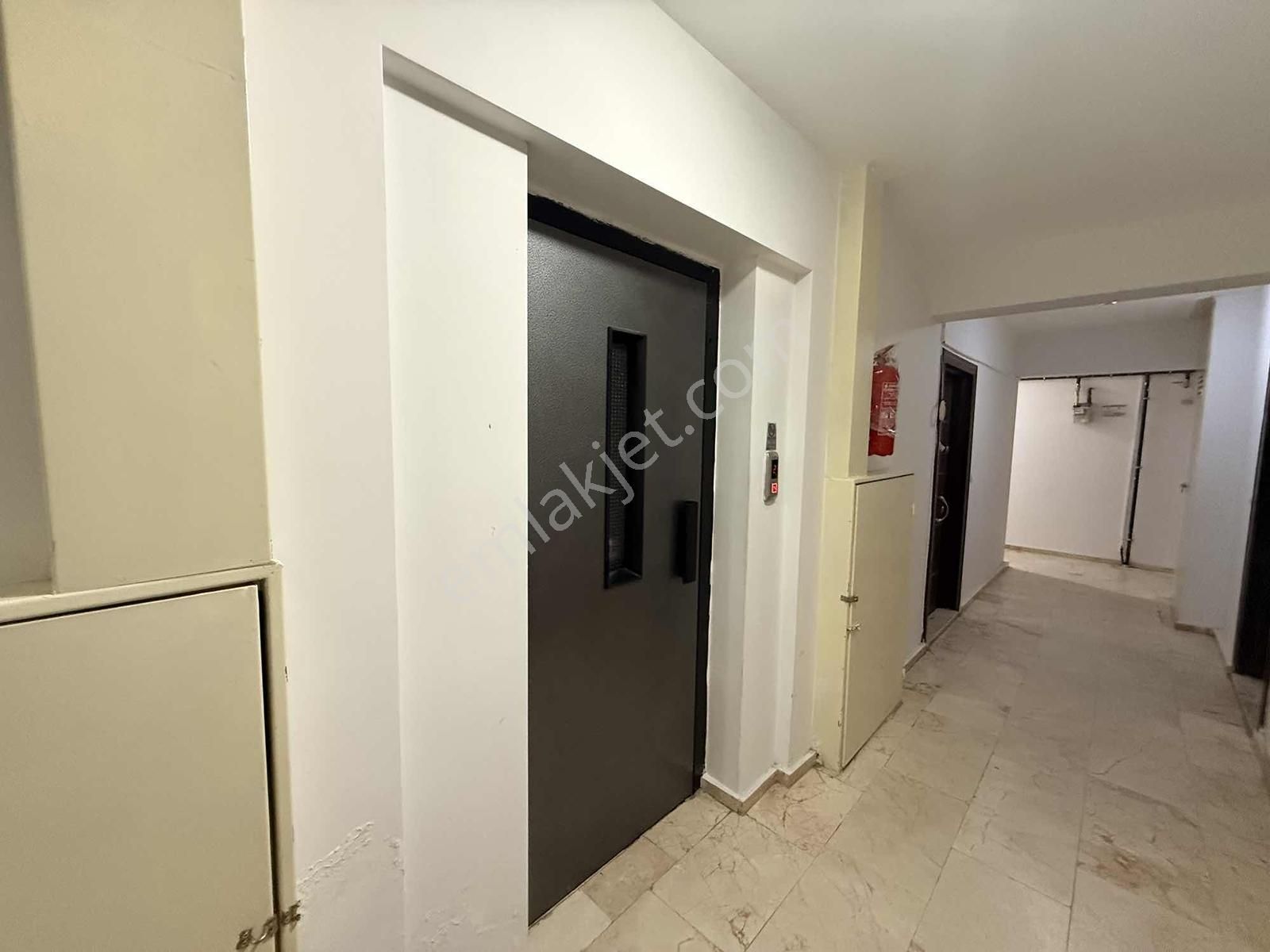 Kepez Tria Flora Sitesi 1+1 Eşyalı Kiralık Daire - Görsel 11