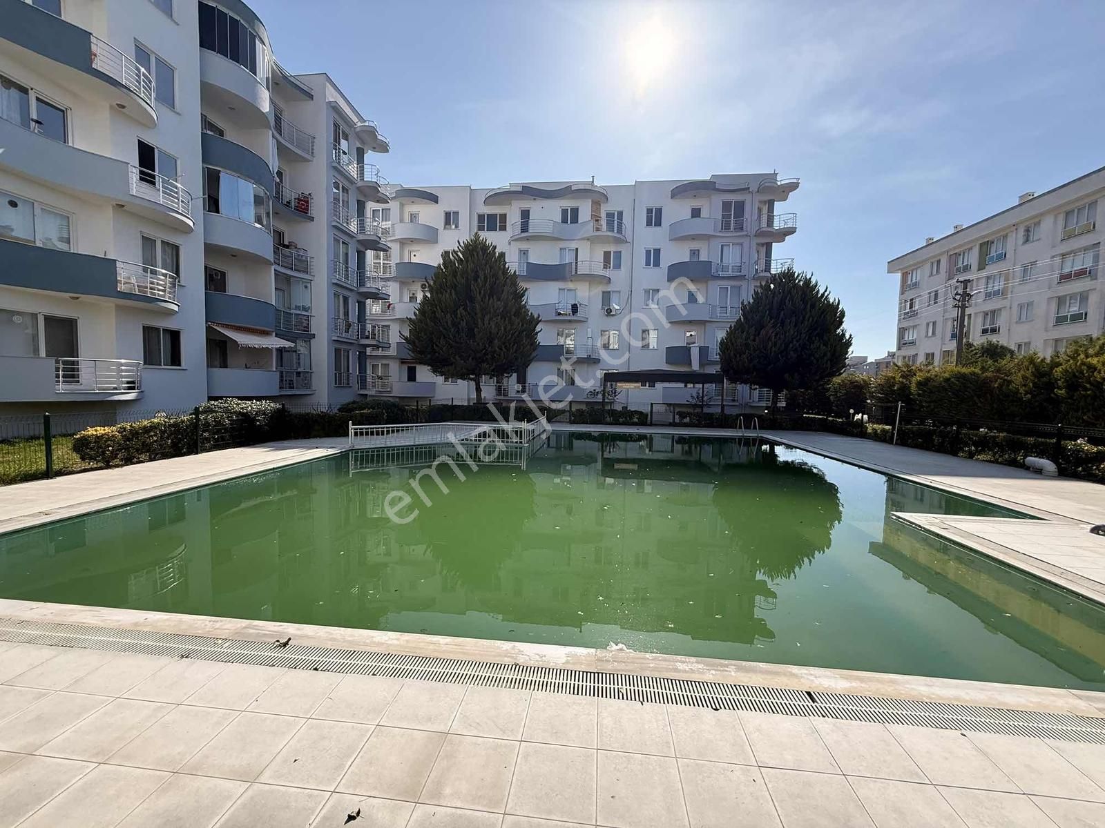 Kepez Tria Flora Sitesi 1+1 Eşyalı Kiralık Daire