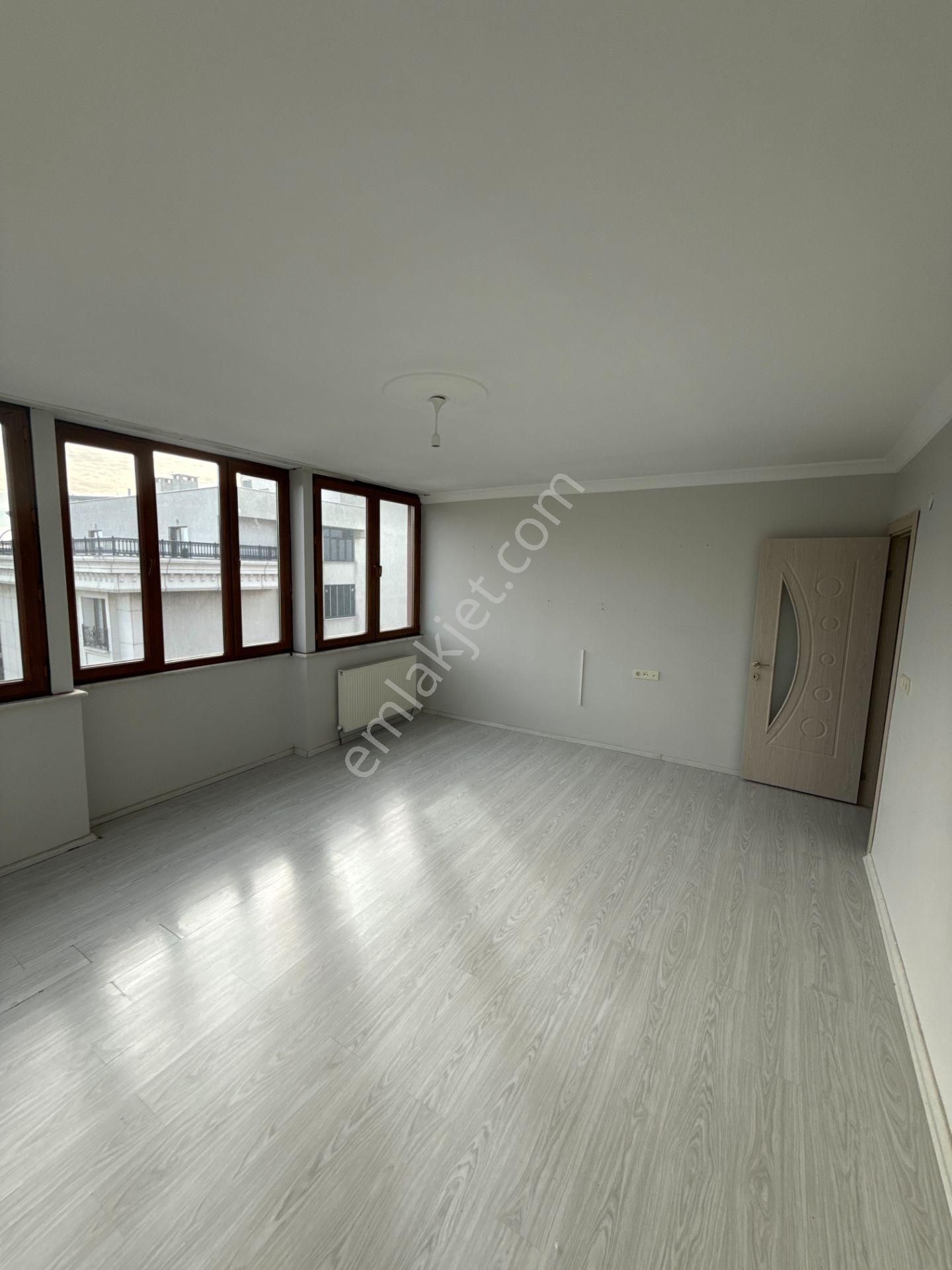 Sultangazi Eski Habibler'de Satılık 2+1 Daire (120m², Otoparklı) - Görsel 6