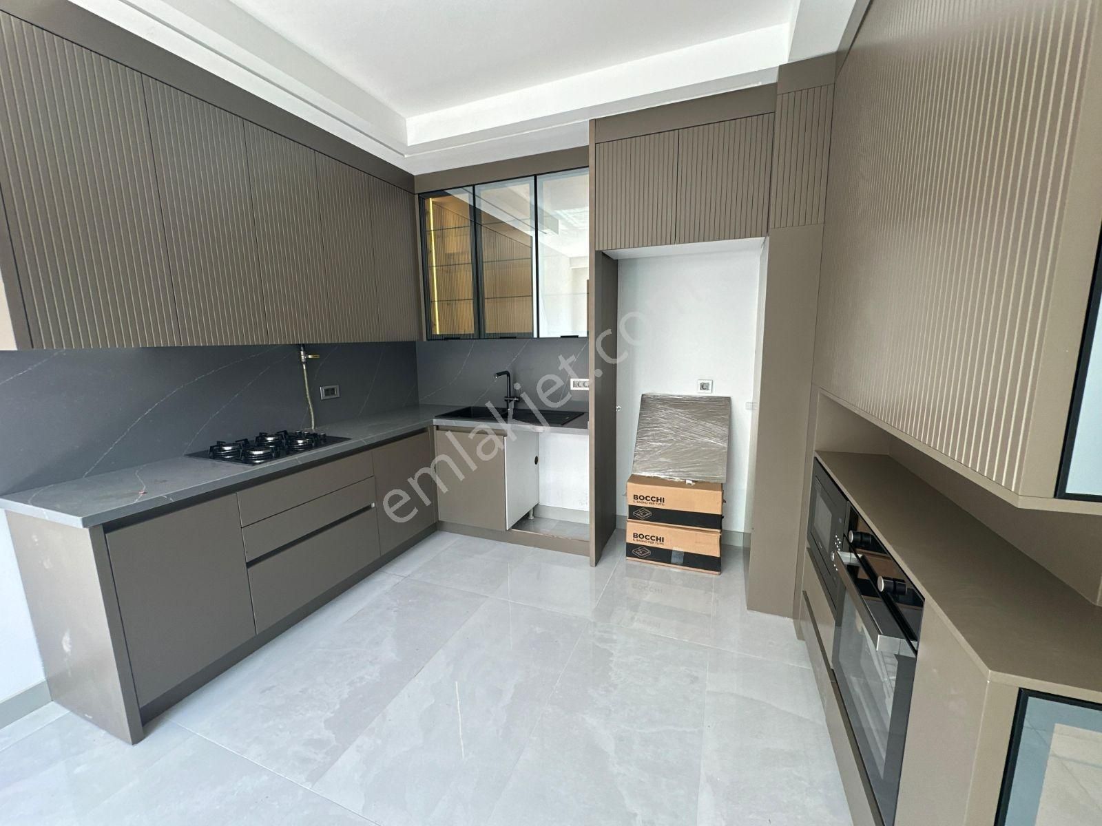 Q'zen Den Pazar Yeri Arkasında Müstakil Bahçeli 4+1 Villa - Görsel 18