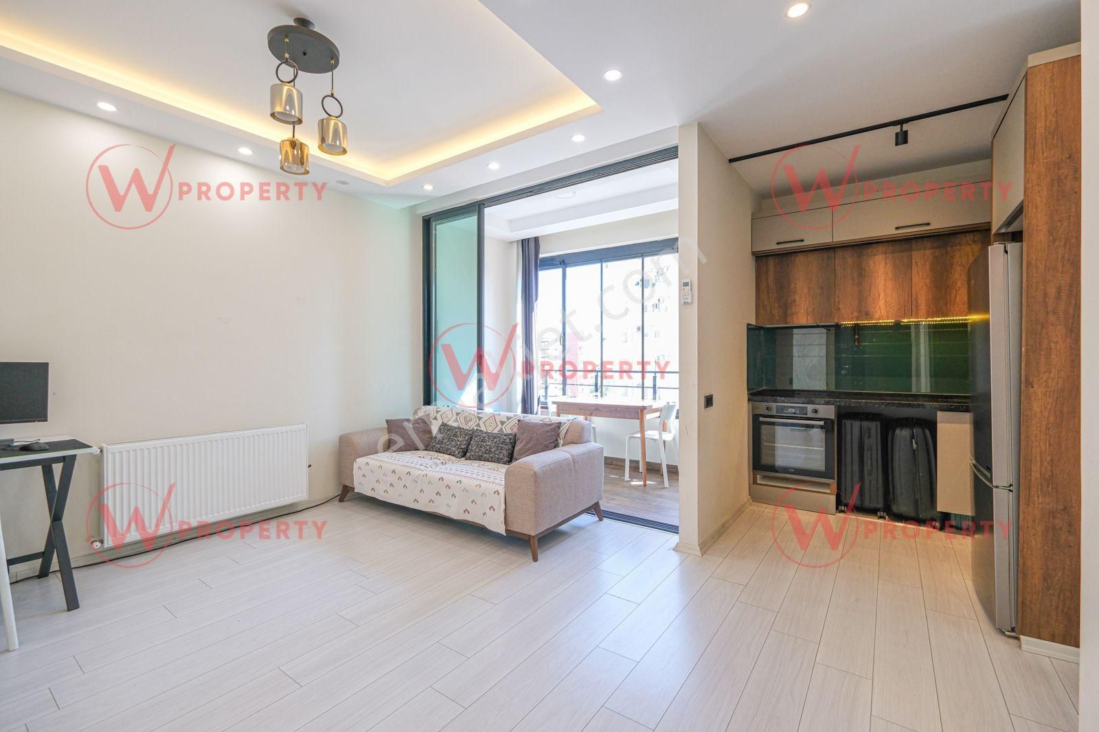 W Property Forum Avm'ye Komşu,havuzlu Site İçi, Eşyalı 1+1 - Görsel 3