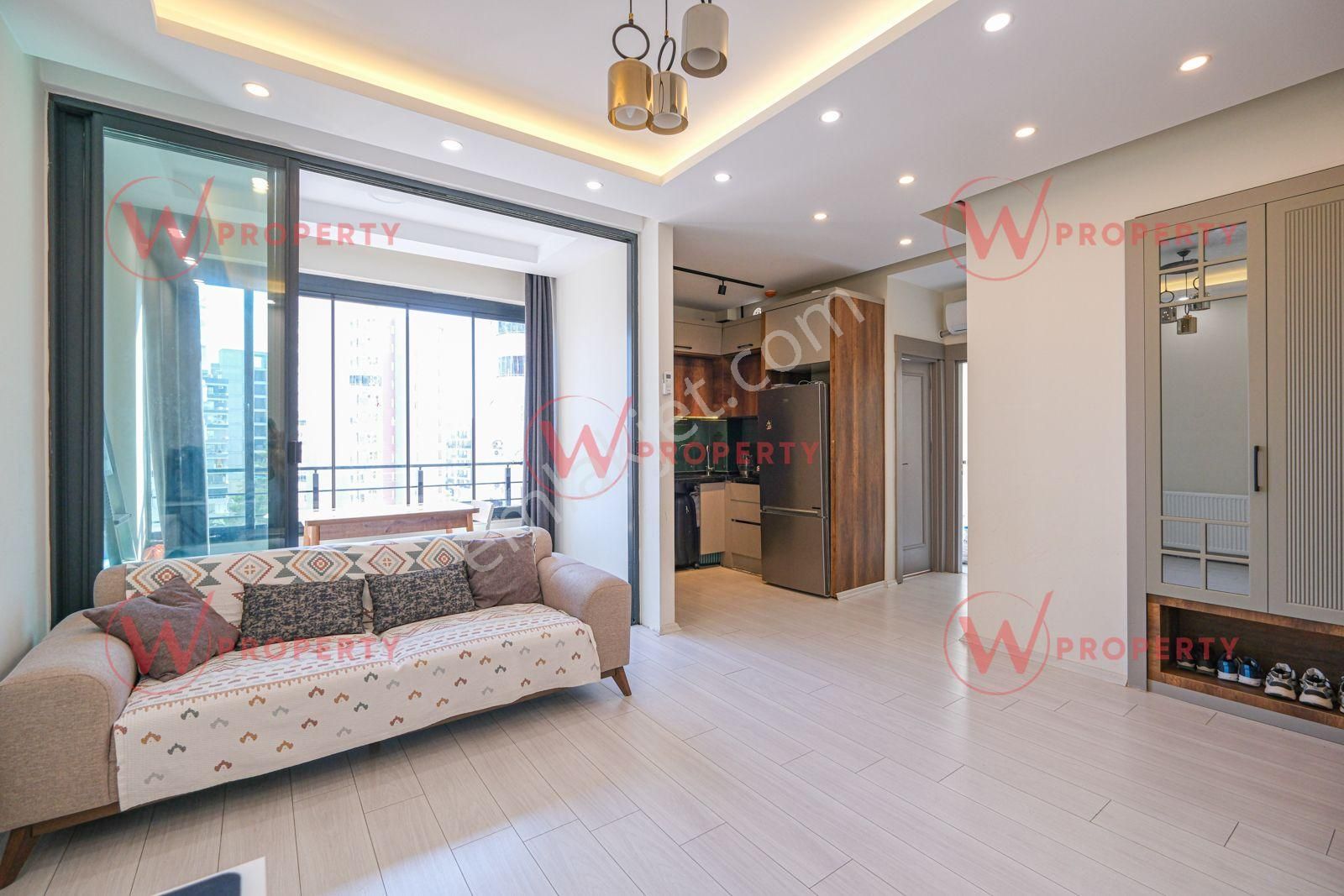 W Property Forum Avm'ye Komşu,havuzlu Site İçi, Eşyalı 1+1 - Görsel 4