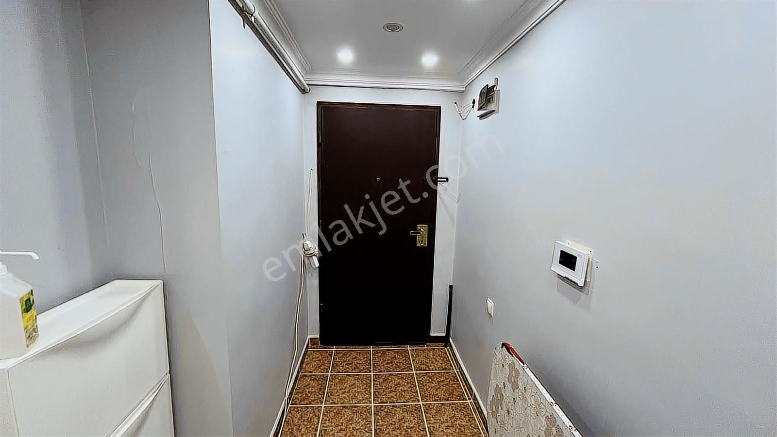 Büyükçekmece Sinanoba'da Satılık 3+1 Tadilatlı Daire - Görsel 13