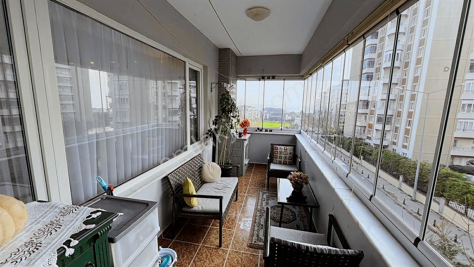 Büyükçekmece Sinanoba'da Satılık 3+1 Tadilatlı Daire - Görsel 2