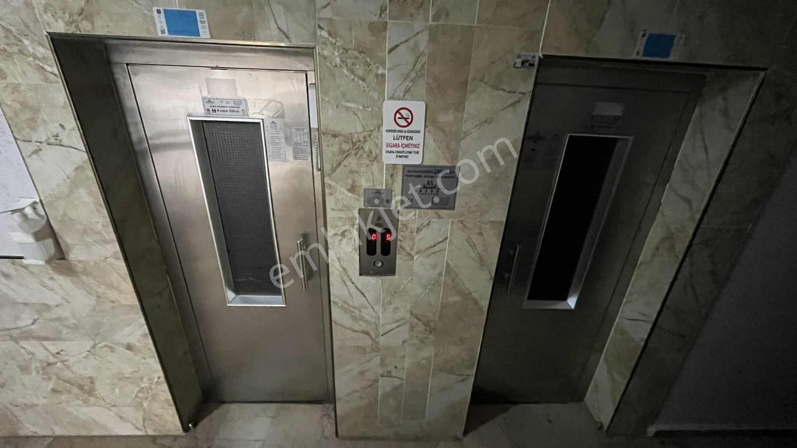 Büyükçekmece Sinanoba'da Satılık 3+1 Tadilatlı Daire - Görsel 17