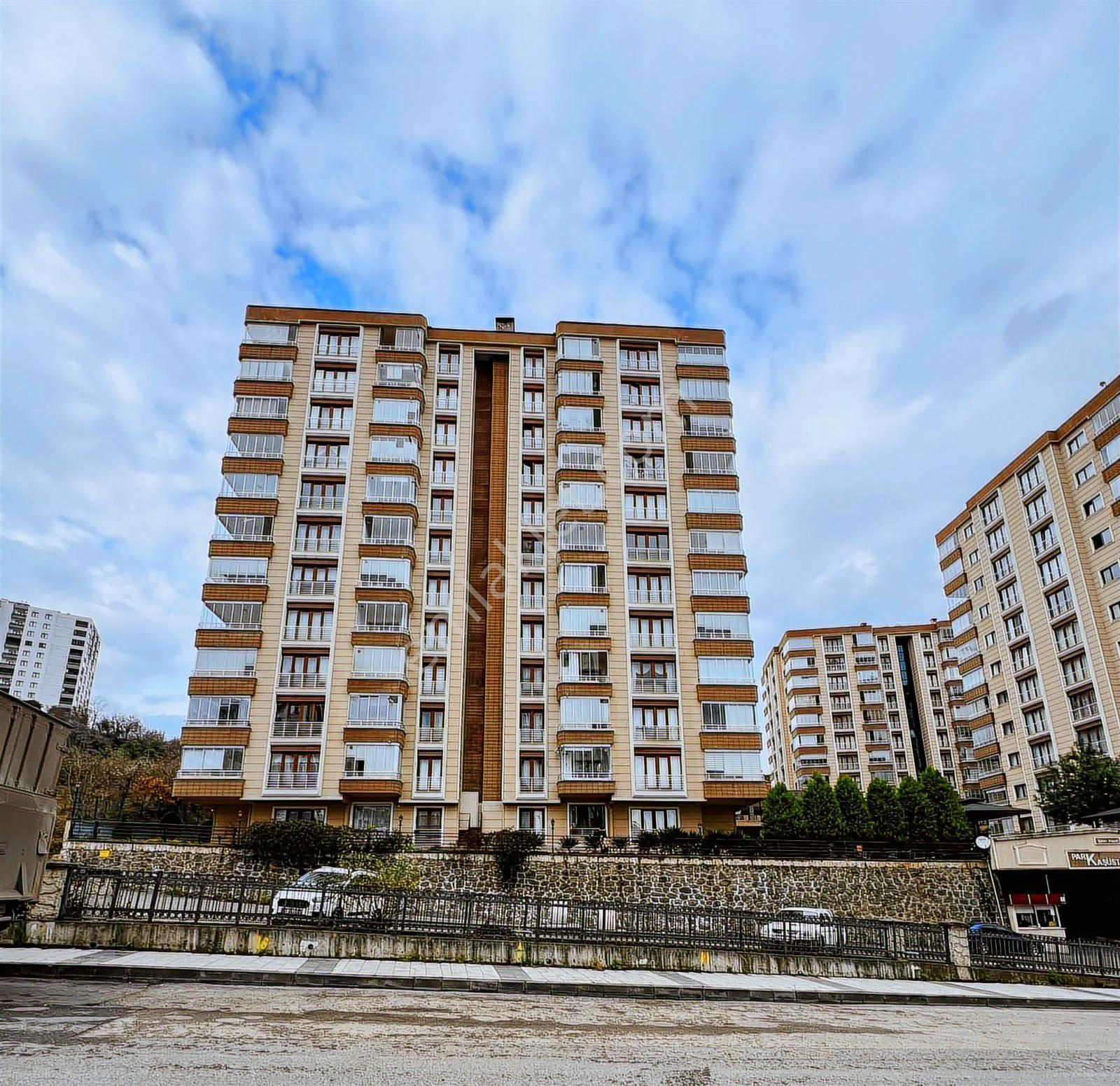 Trabzon Kaşüstü Merkez Site İçerisinde 3+1 140m2 - Görsel 3