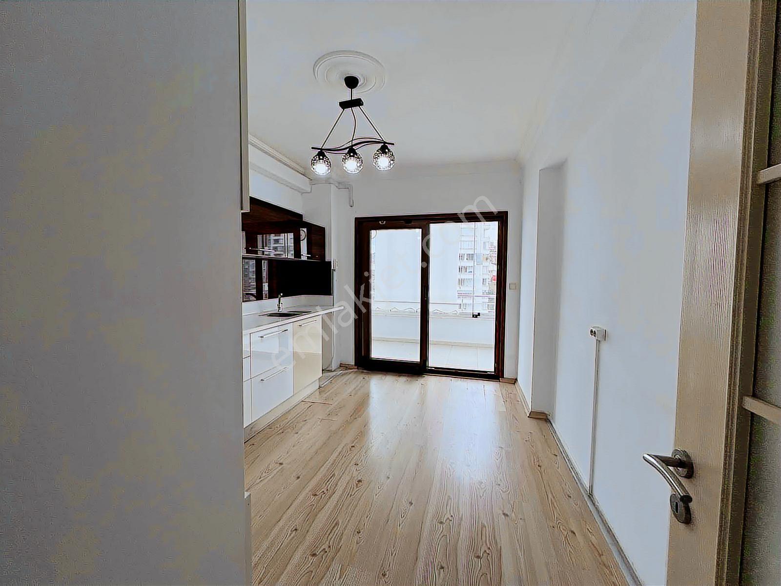 Trabzon Kaşüstü Merkez Site İçerisinde 3+1 140m2 - Görsel 26