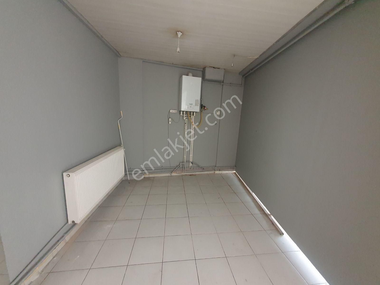 Sevgi Mahallesinde Cadde Yakını Kiralık İşyeri - Görsel 14