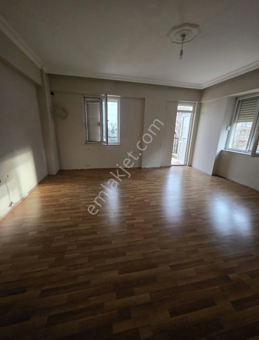 Yenigün Mahallesin De 150 M² Kiralık 3+1 Daire - Görsel 2