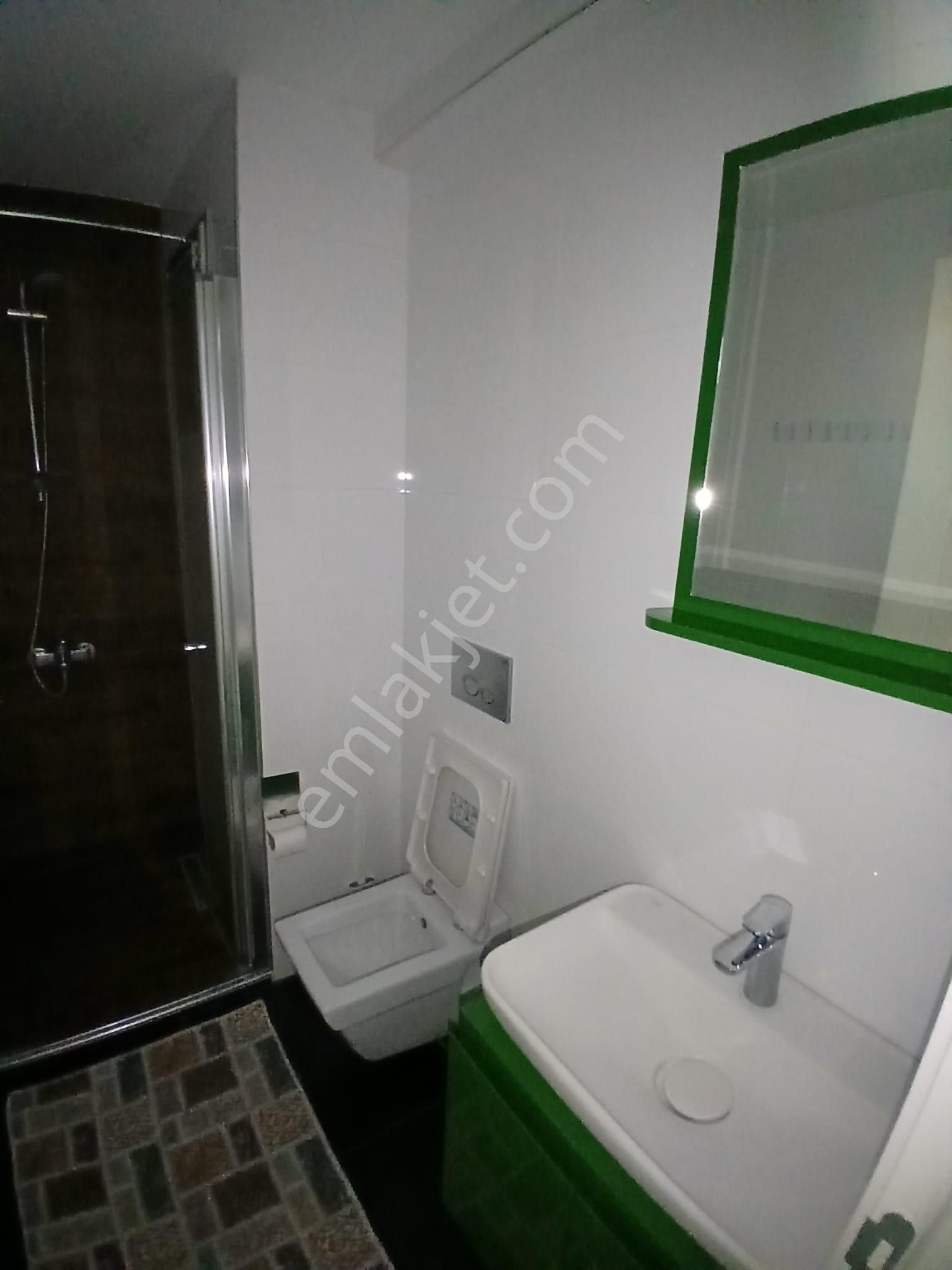 Ender Uysal Gayrimenkulden 1.5+1 Güvenlikli Balkonlu Spor Salonlu Klimalı Lüx Eşyalı Apart.. - Görsel 13