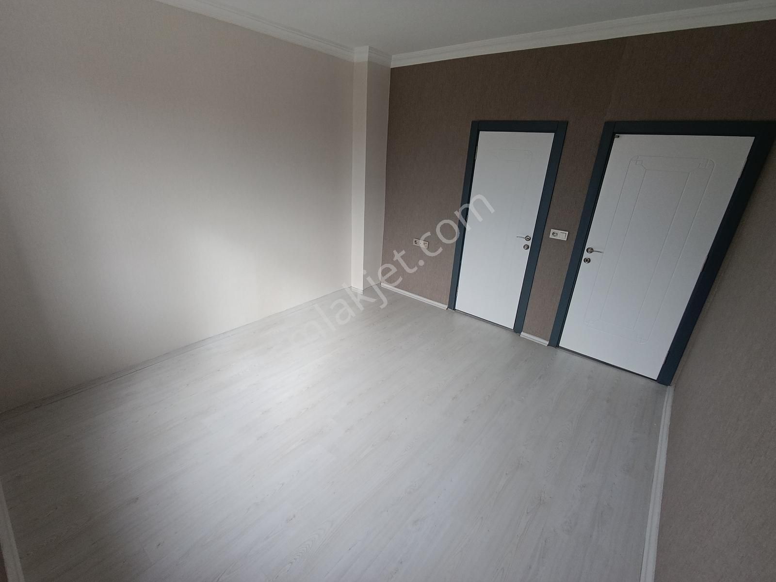 Arakat, Kapalı Otopark, Sıfır 3+1 Kiralık Daire - Görsel 14