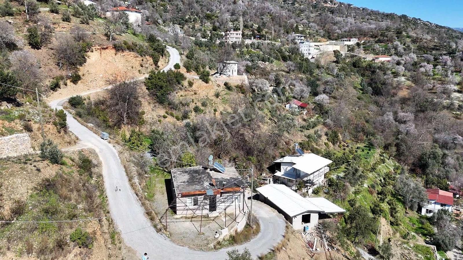 Alanya Yenice'de 1.717m2 Deniz Manzaralı Müstakil Yaşam Alanı