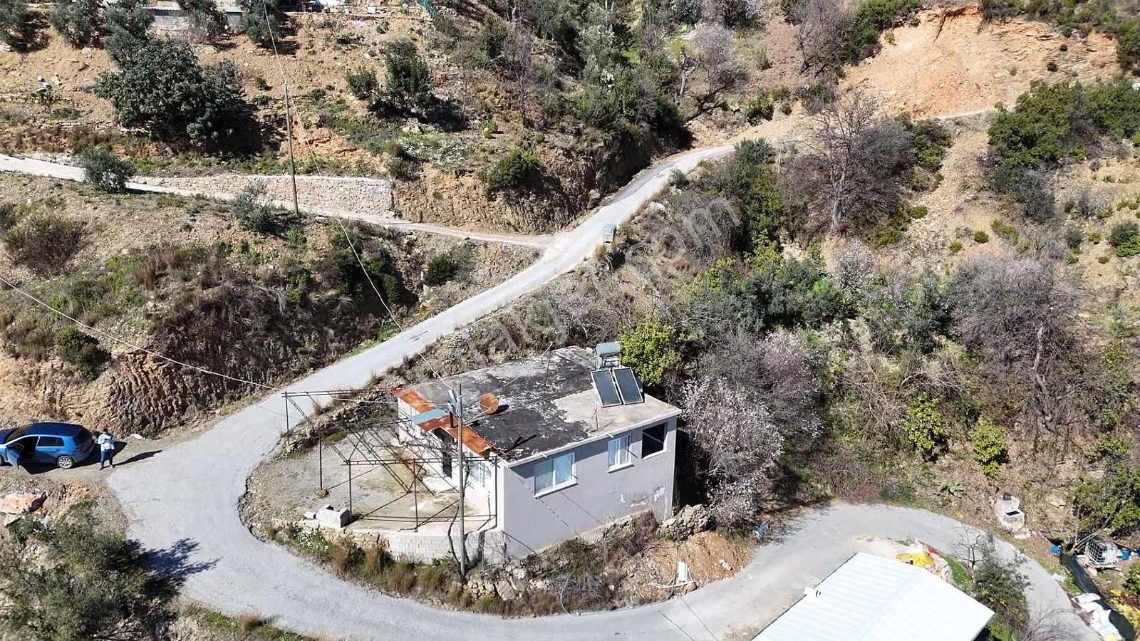 Alanya Yenice'de 1.717m2 Deniz Manzaralı Müstakil Yaşam Alanı - Görsel 3