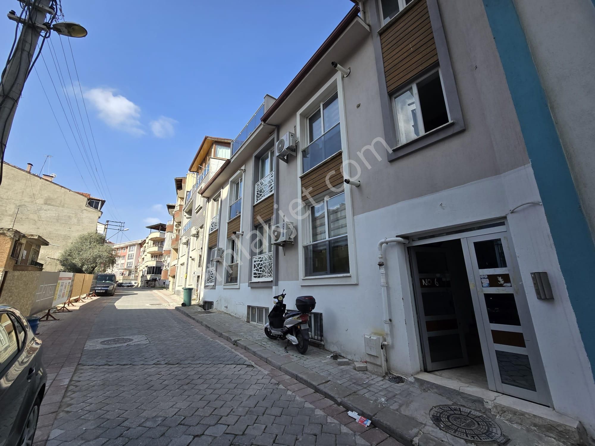 Fırsat! Tek Tapu Çift Apart, 2 Adet 1+1 Eşyalı Daire - Görsel 4