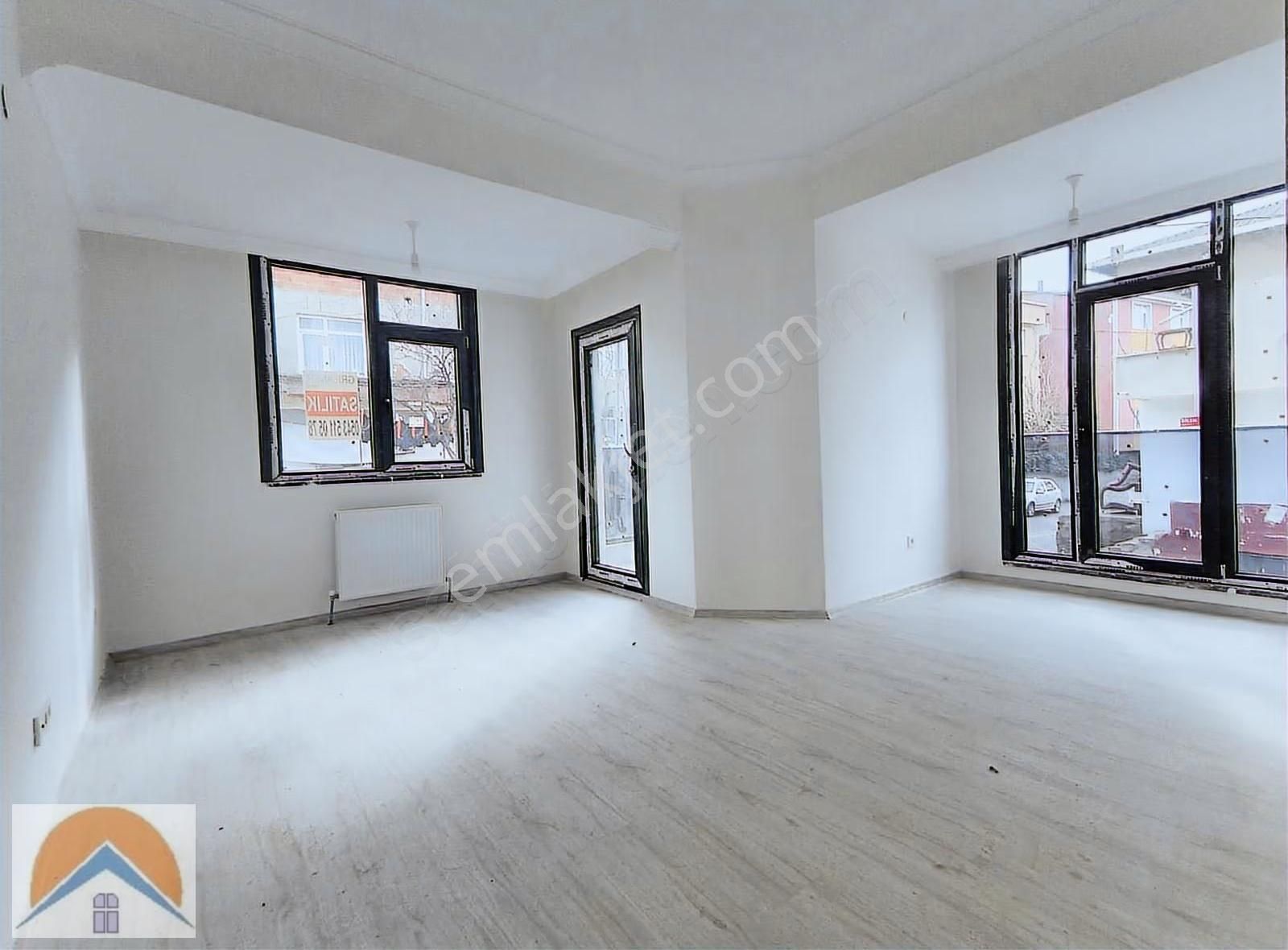 Battalgazi Mahallesi'nde, 3+1,115m2 Arakat Daire