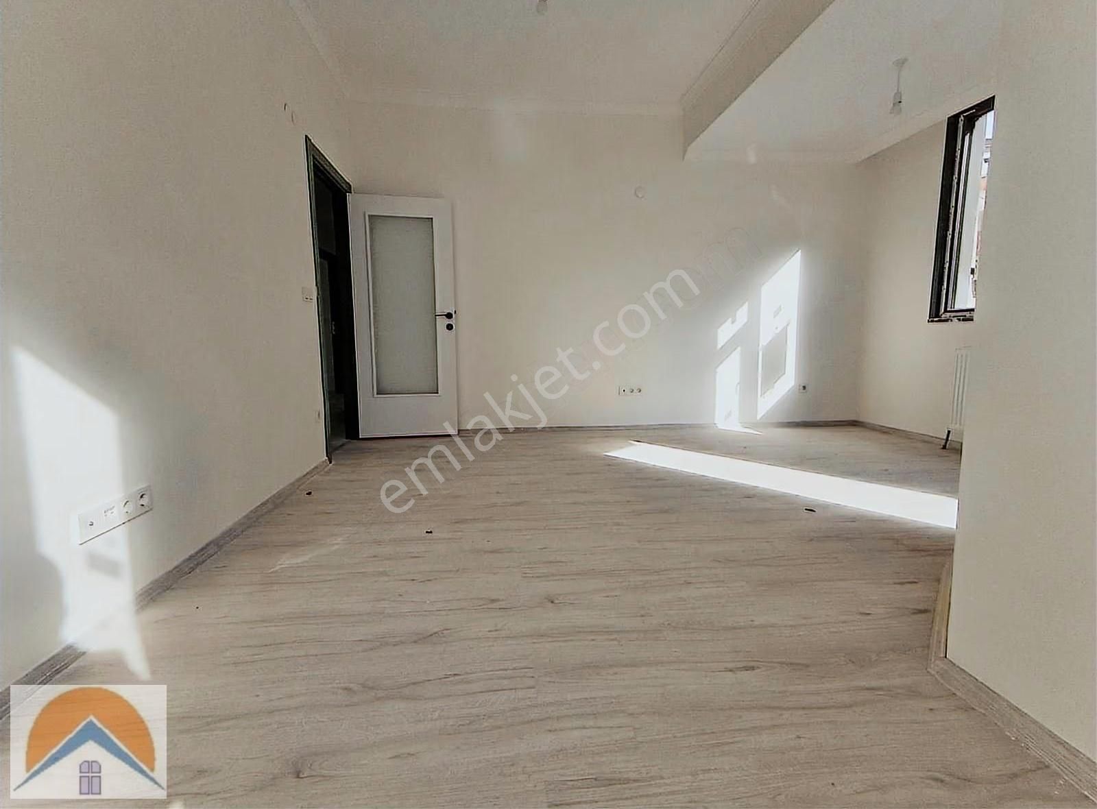 Battalgazi Mahallesi'nde, 3+1,115m2 Arakat Daire - Görsel 8