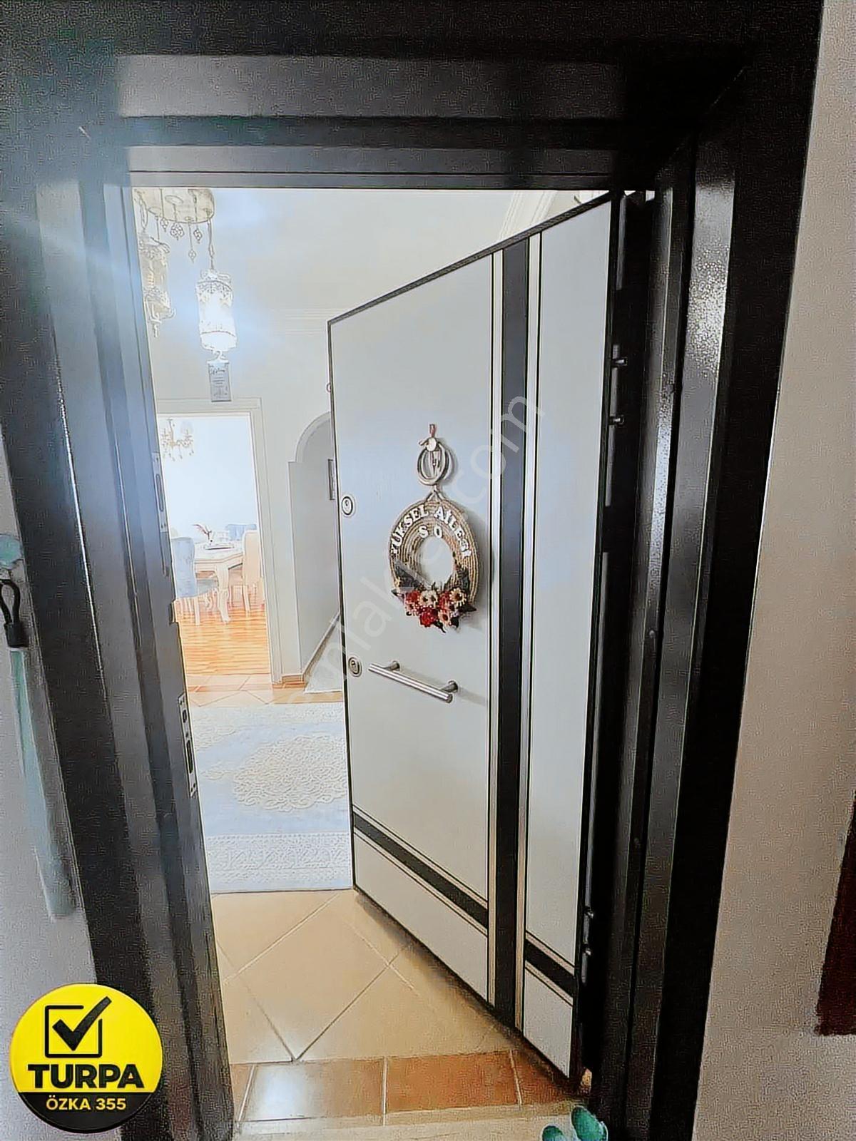 Turpa Özka 355' Tokide Satılık İçi Yapılı 150 M2 Daire Fırsattıı - Görsel 4