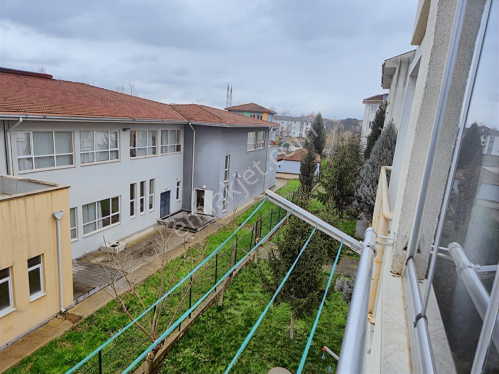 Realty Worlddan Akyazı Ömercikler Toki Sitesinde Arakat 80m2 2+1 - Görsel 15