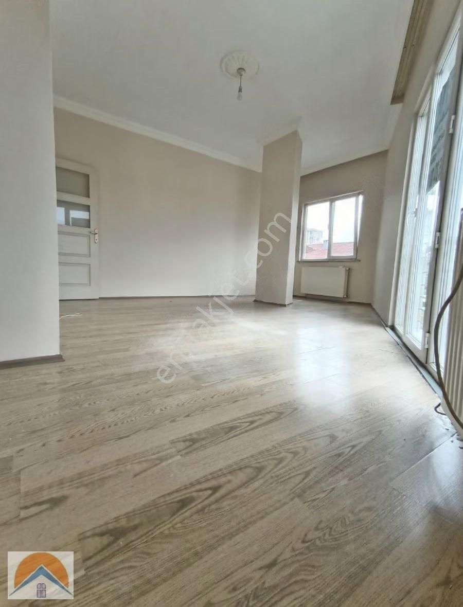 Ümraniye Huzur Mah De 1+1 ,90 M2 Ayrı Mutfaklı - Görsel 4