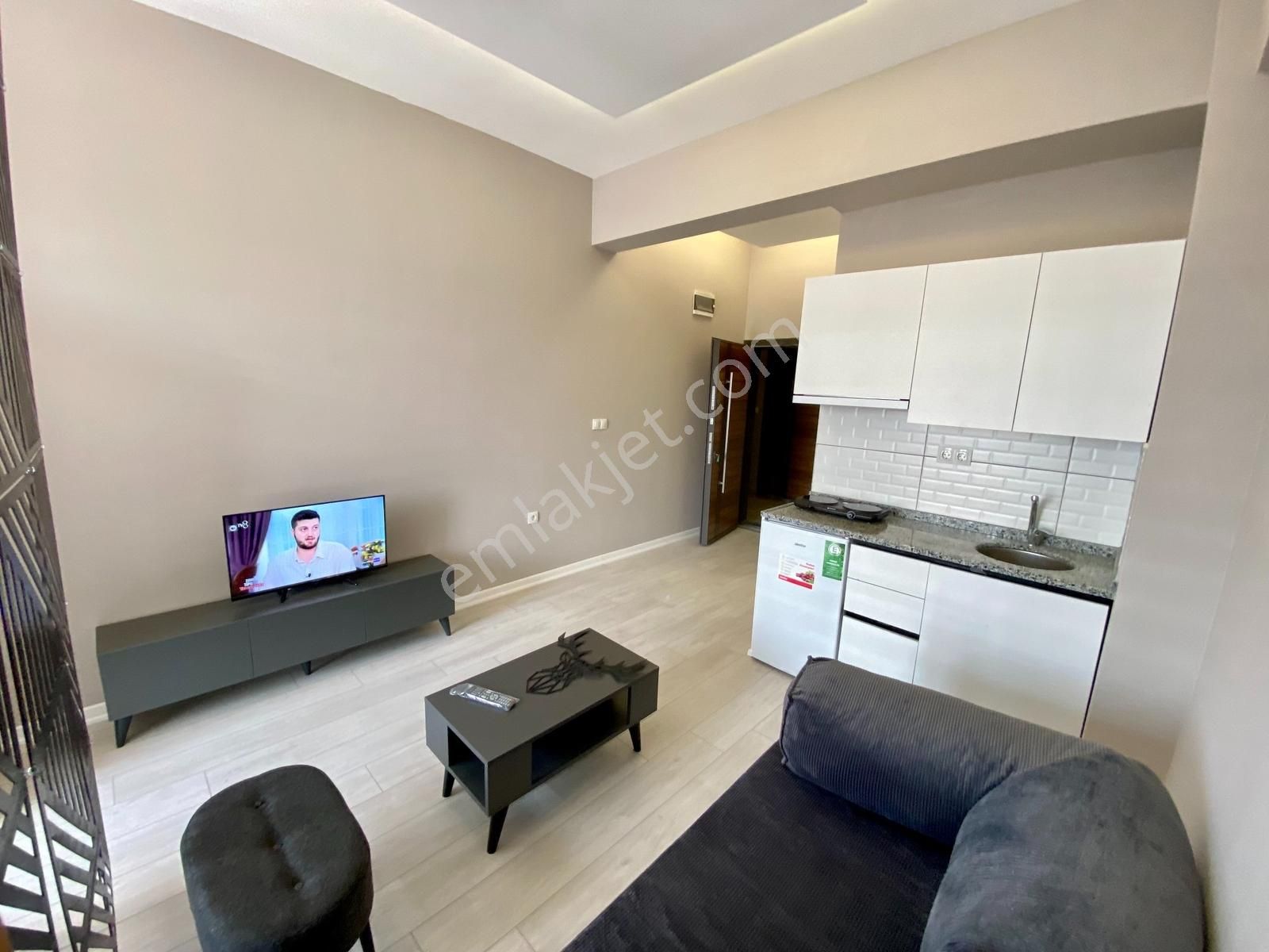 Çark Cad.650m.asansörlü, Eşyalı Lüks Kiralık Daire - Görsel 3