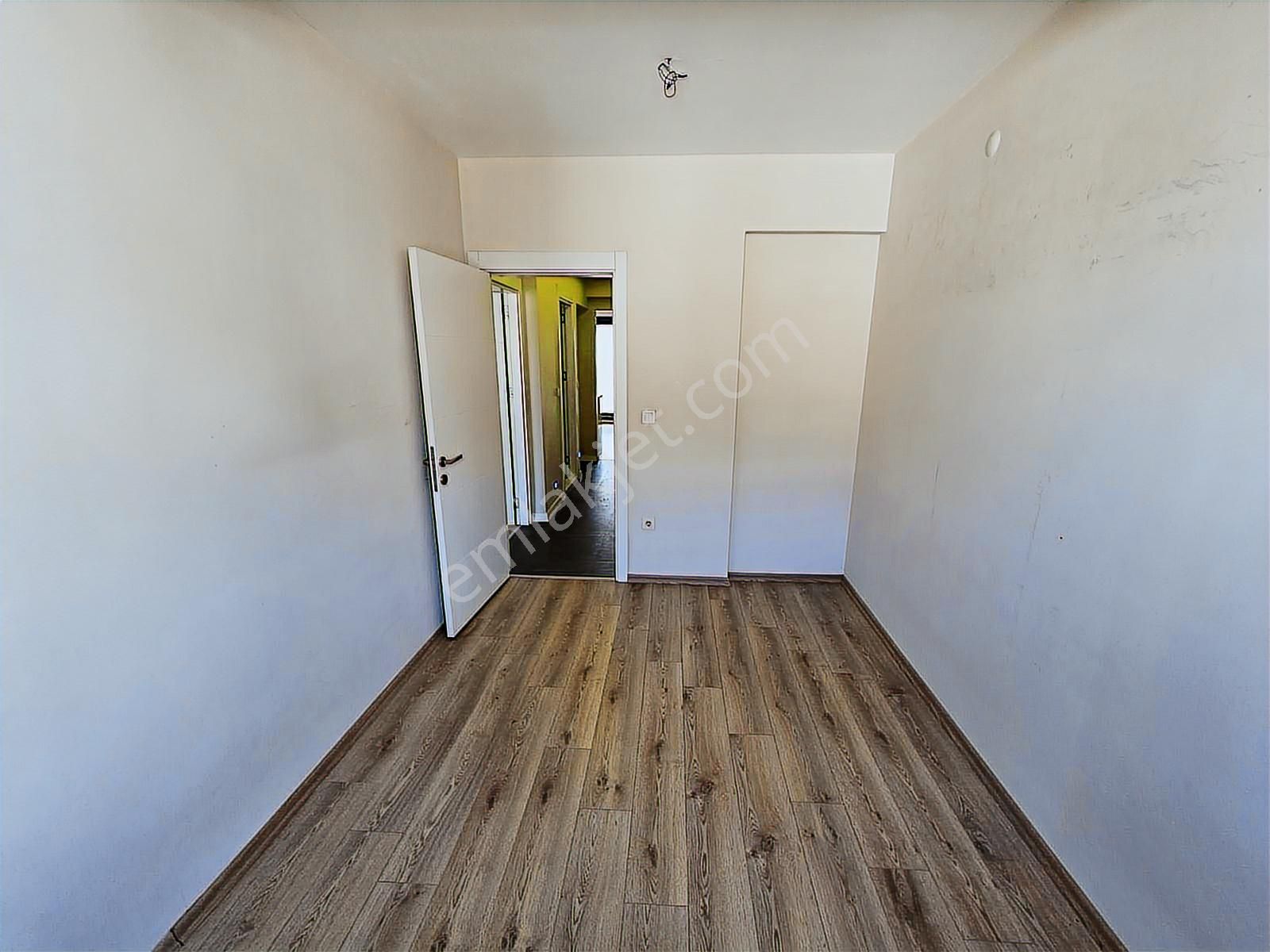 Üzümcü Okulu Yakını 2+1 Açık Mutfaklı Kiralık Bakımlı Daire - Görsel 11