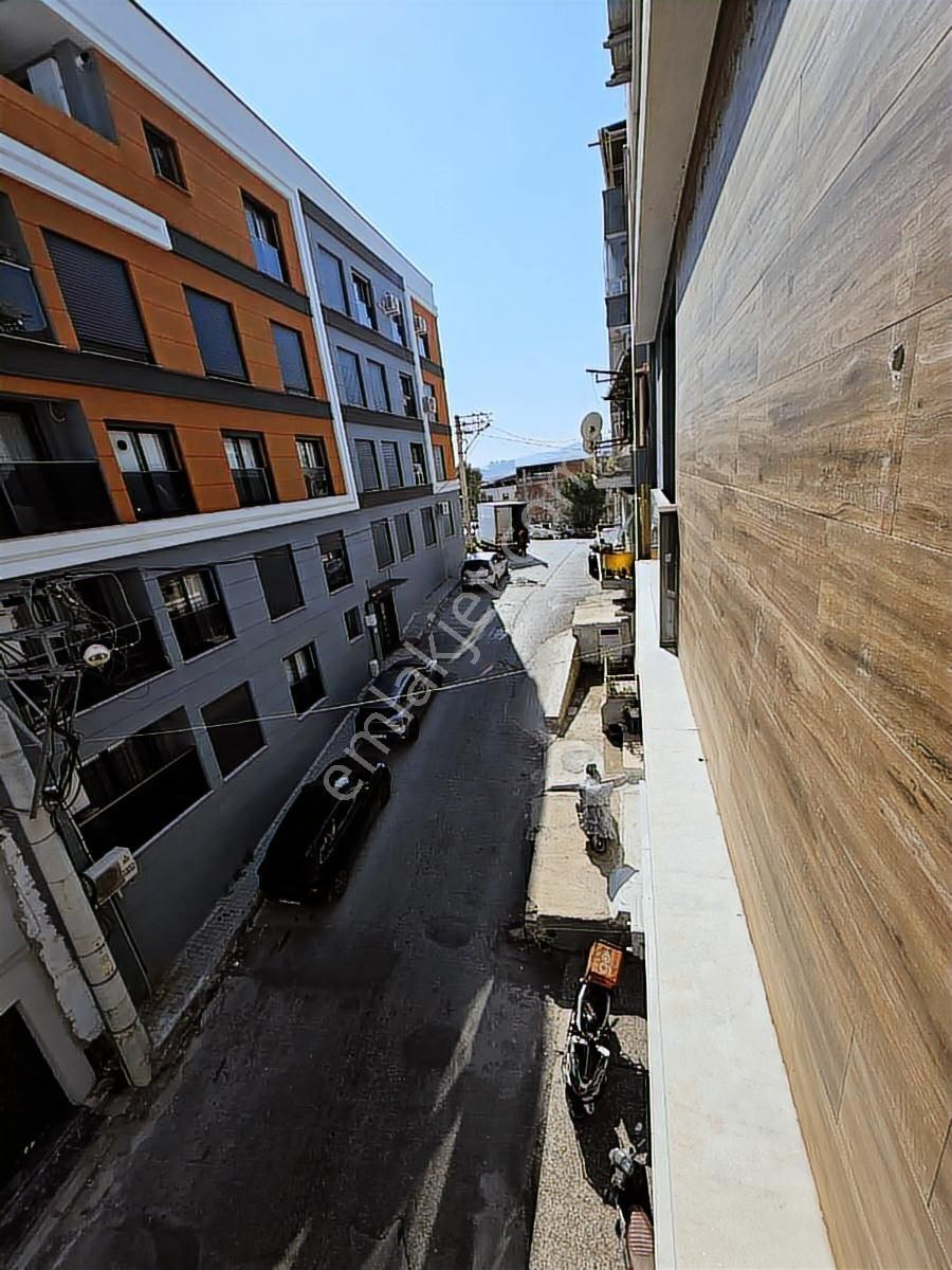 Üzümcü Okulu Yakını 2+1 Açık Mutfaklı Kiralık Bakımlı Daire - Görsel 14